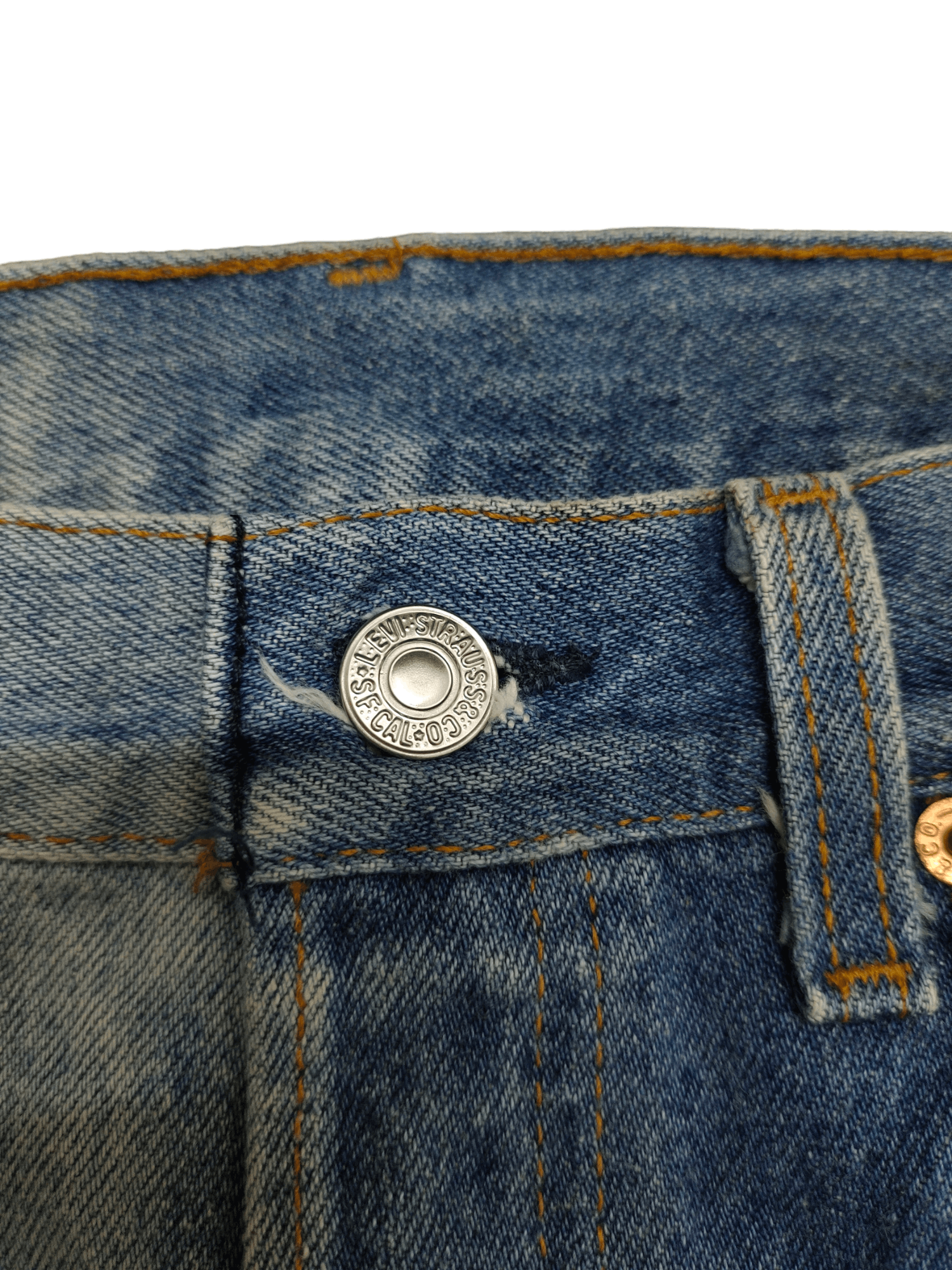 Levi's Vintage Clothing Vintage 80s Levis 501 Two Tones Light Wash Denim Jeans Size US 32 / EU 48 - 16 Thumbnail