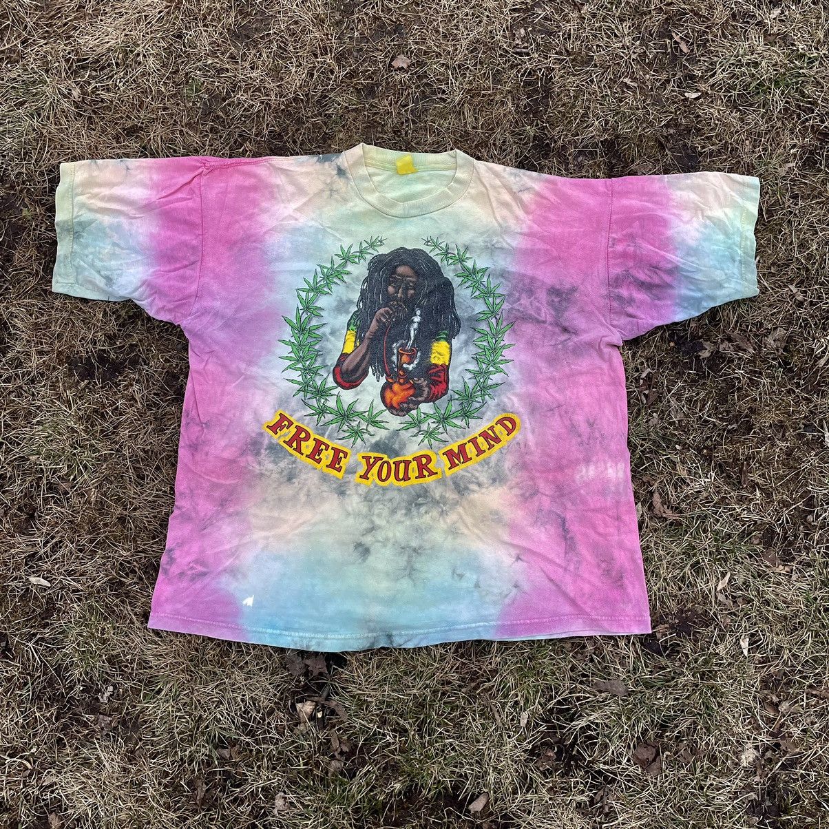 Vintage Vintage 90s Sun Faded Graphic Tee Rasta Rave Aesthetic XL Size US XL / EU 56 / 4 - 1 Thumbnail