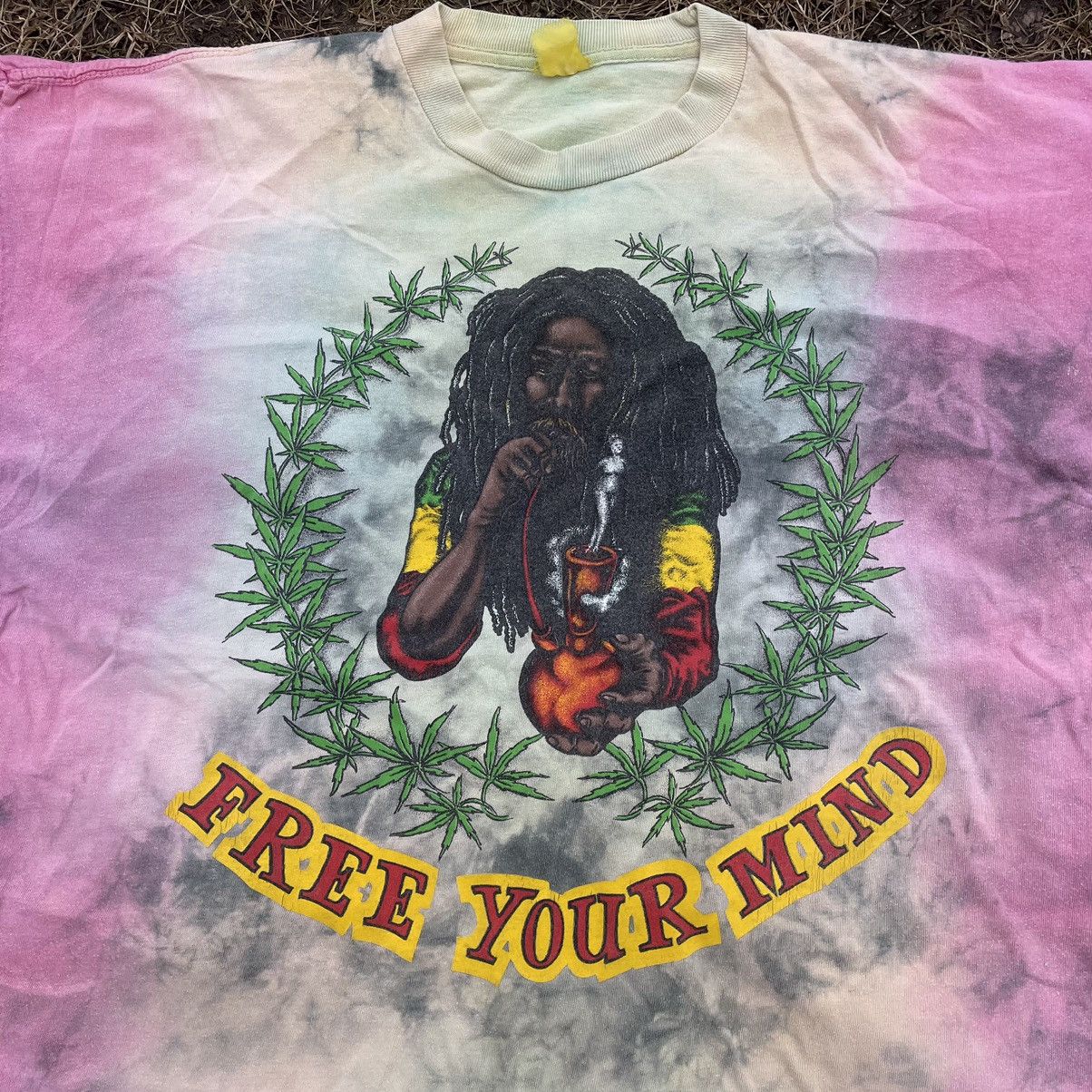 Vintage Vintage 90s Sun Faded Graphic Tee Rasta Rave Aesthetic XL Size US XL / EU 56 / 4 - 4 Thumbnail