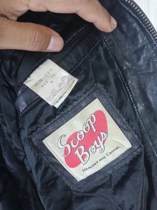Japanese Brand Rare Goatskin Leather Scoop Boys Big Logo BomberJacket Size US M / EU 48-50 / 2 - 4 Thumbnail