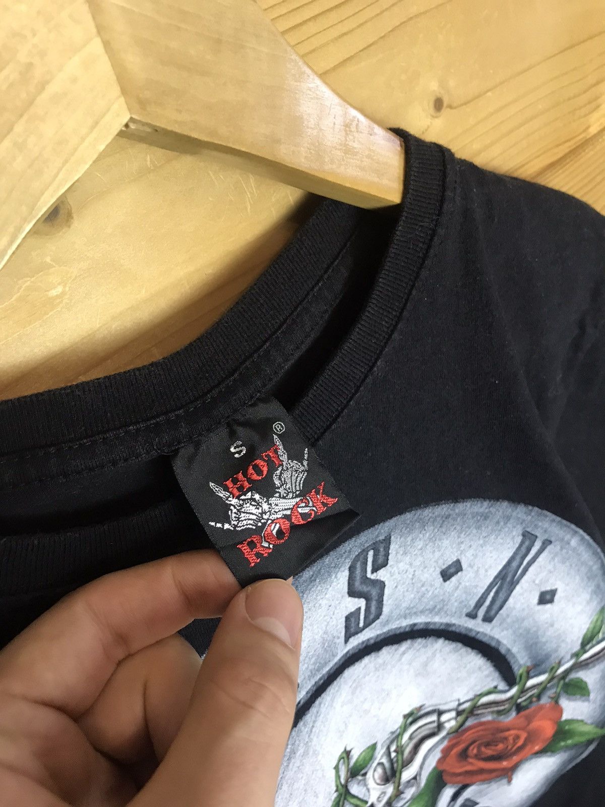 Vintage Vintage Guns N Roses t-shirt Size US S / EU 44-46 / 1 - 5 Thumbnail