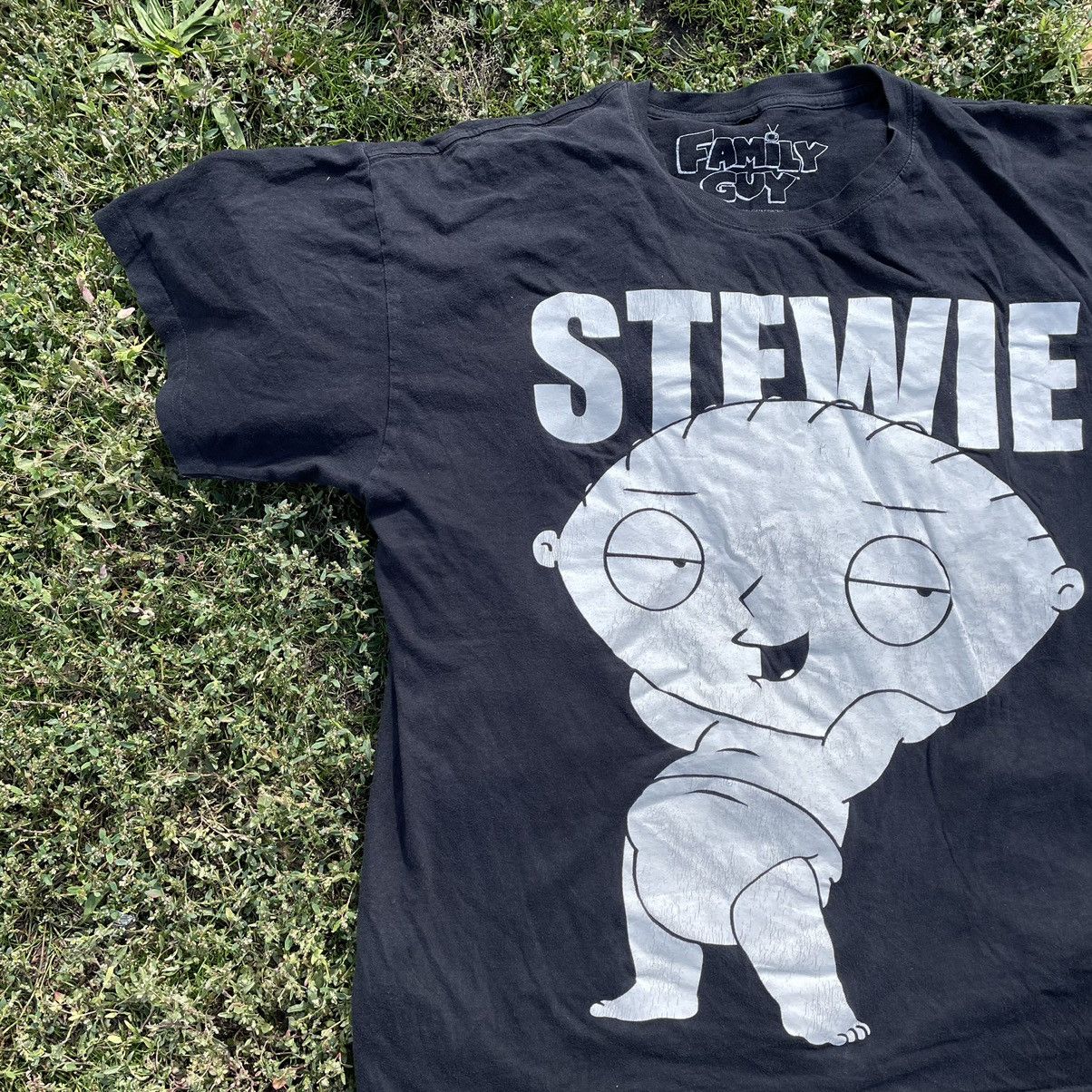 Vintage Vintage Y2K Stewie Graphic Tee Skater Streetwear Baggy M Size US M / EU 48-50 / 2 - 3 Thumbnail