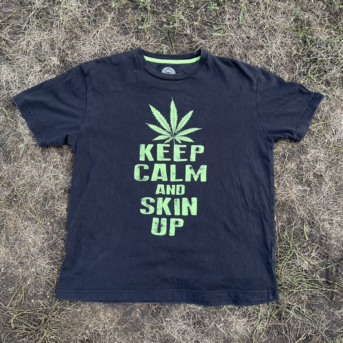 Vintage Vintage 90s Graphic Tee Cannabis Leaf Skate Streetwear S Size US S / EU 44-46 / 1 - 1 Thumbnail