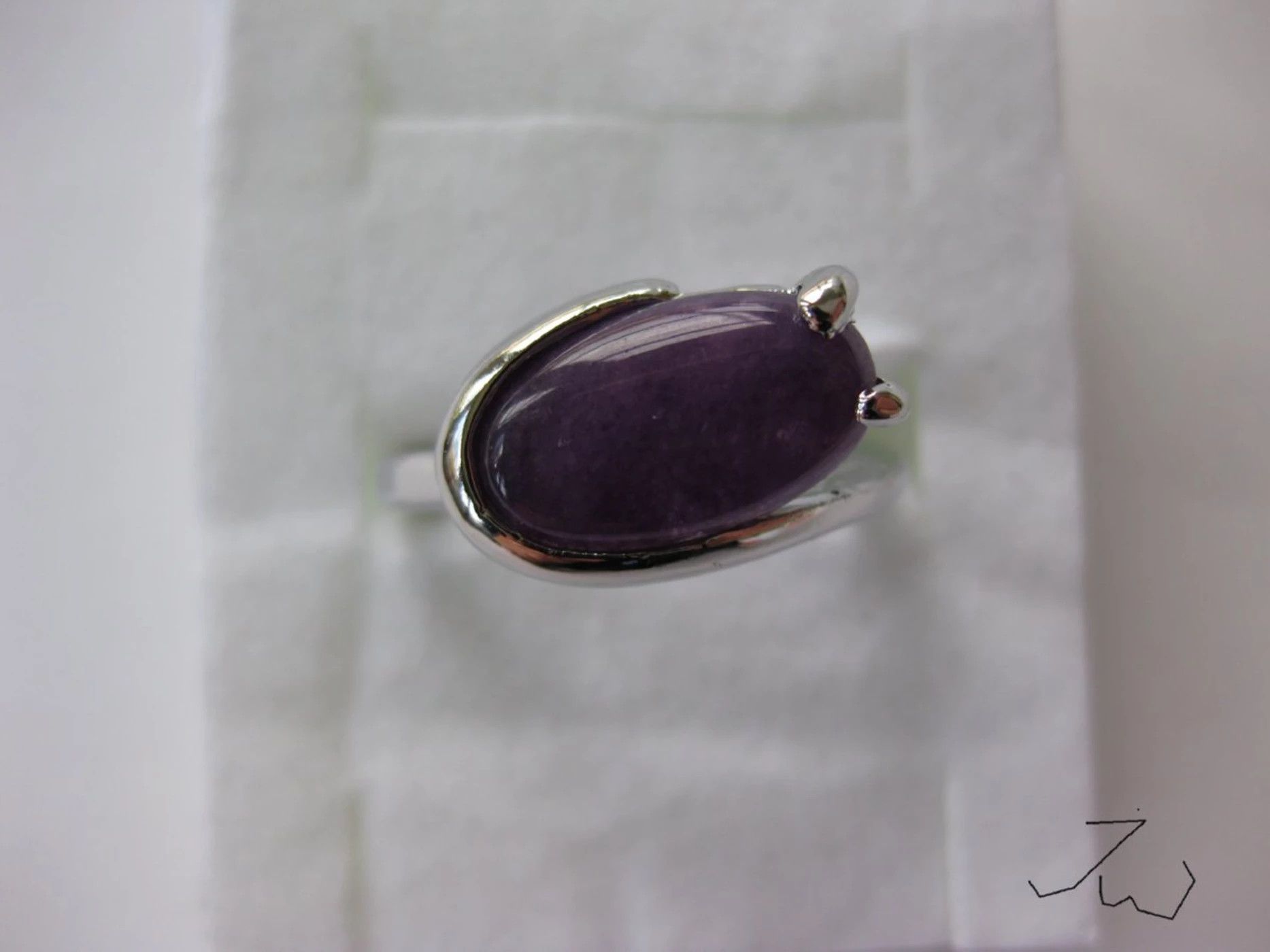 Jewelry Amethyst Stone Ring - Size 8.5 Size ONE SIZE - 1 Thumbnail
