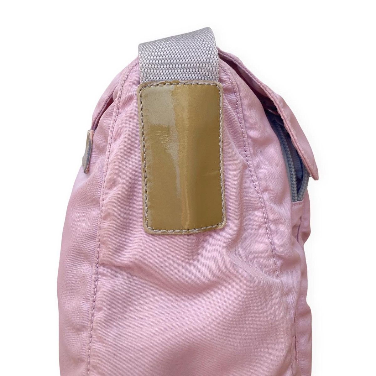 Prada Prada Light Pink Nylon Side Bag. Size ONE SIZE - 6 Thumbnail