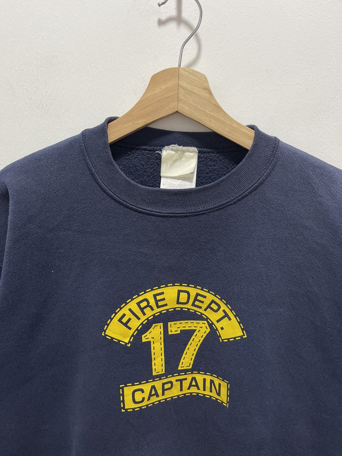 Tultex × Vintage VINTAGE FIRE DEPT CAPTAIN SPELLOUT SWEATSHIRT Size US L / EU 52-54 / 3 - 4 Thumbnail