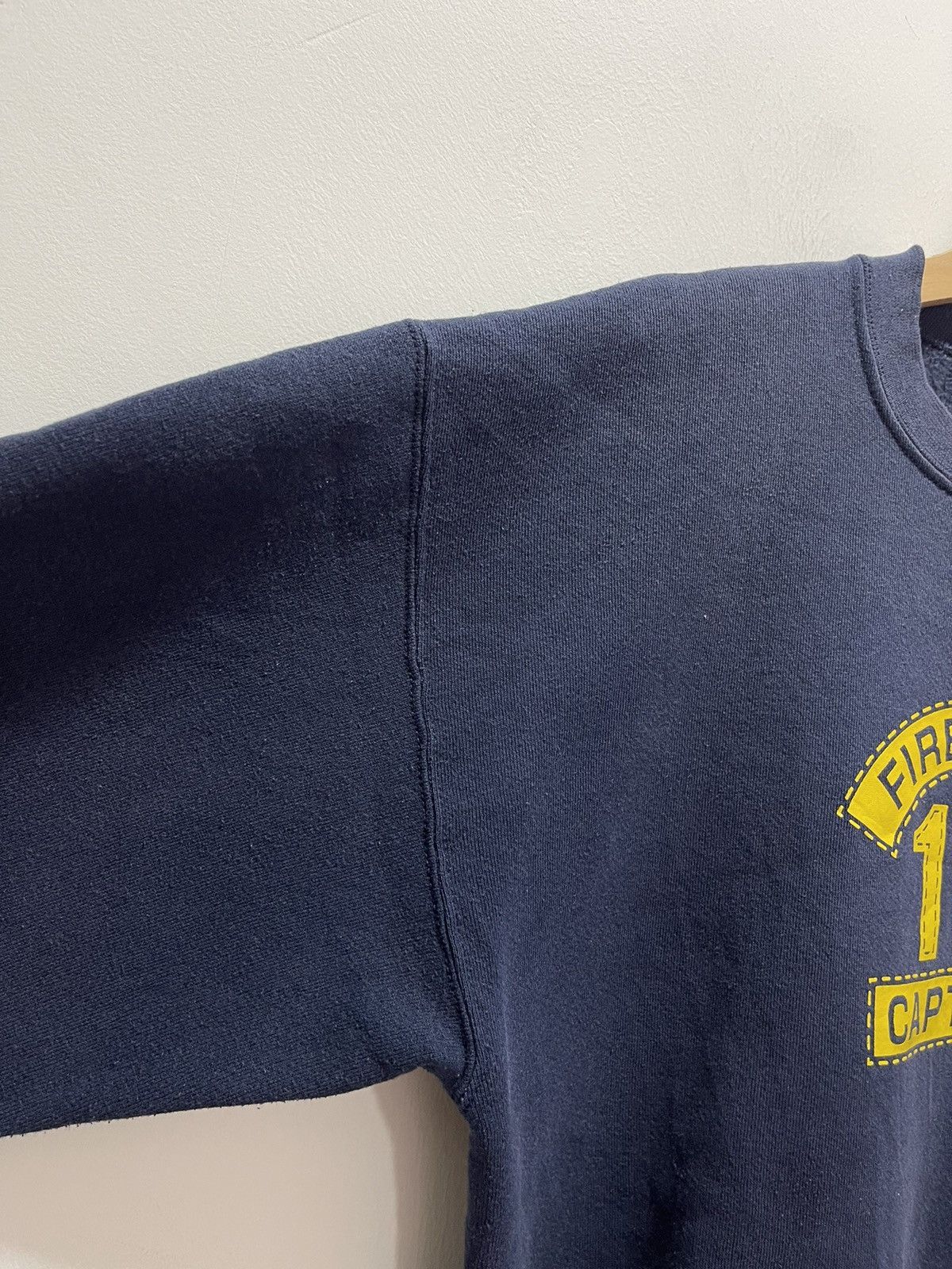 Tultex × Vintage VINTAGE FIRE DEPT CAPTAIN SPELLOUT SWEATSHIRT Size US L / EU 52-54 / 3 - 3 Thumbnail