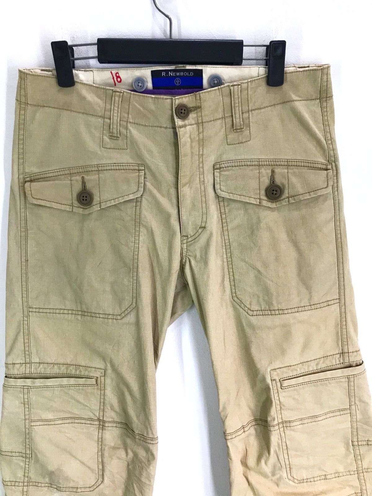 Paul Smith R. NEWBOLD Paul Smith Multi Pocket Cargo Pants Size US 32 / EU 48 - 2 Thumbnail
