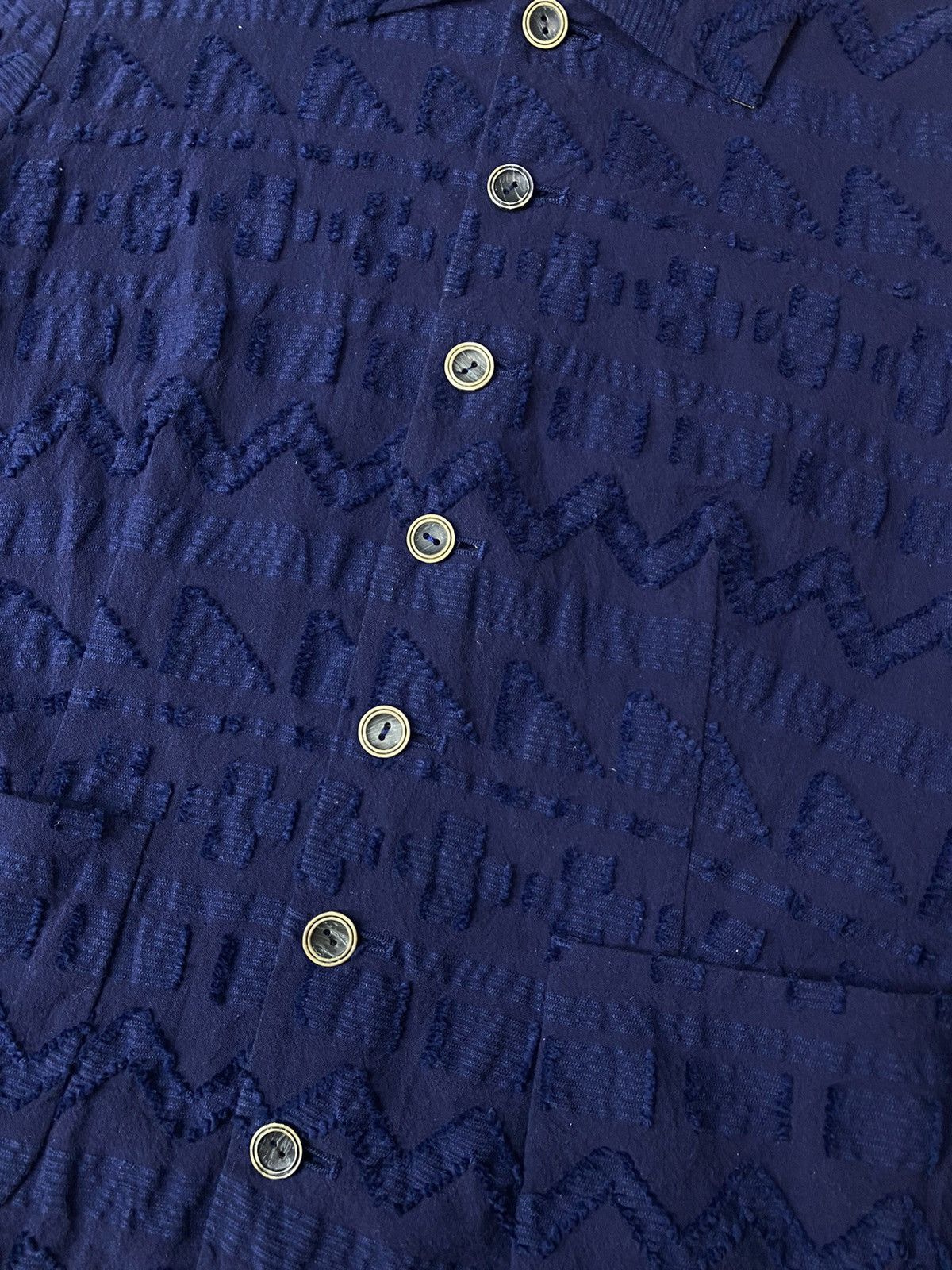 Designer × Issey Miyake × Japanese Brand ISSEY MIYAKE NATIVE ABSTRACT BUTTON UP SHIRT Size US M / EU 48-50 / 2 - 5 Thumbnail