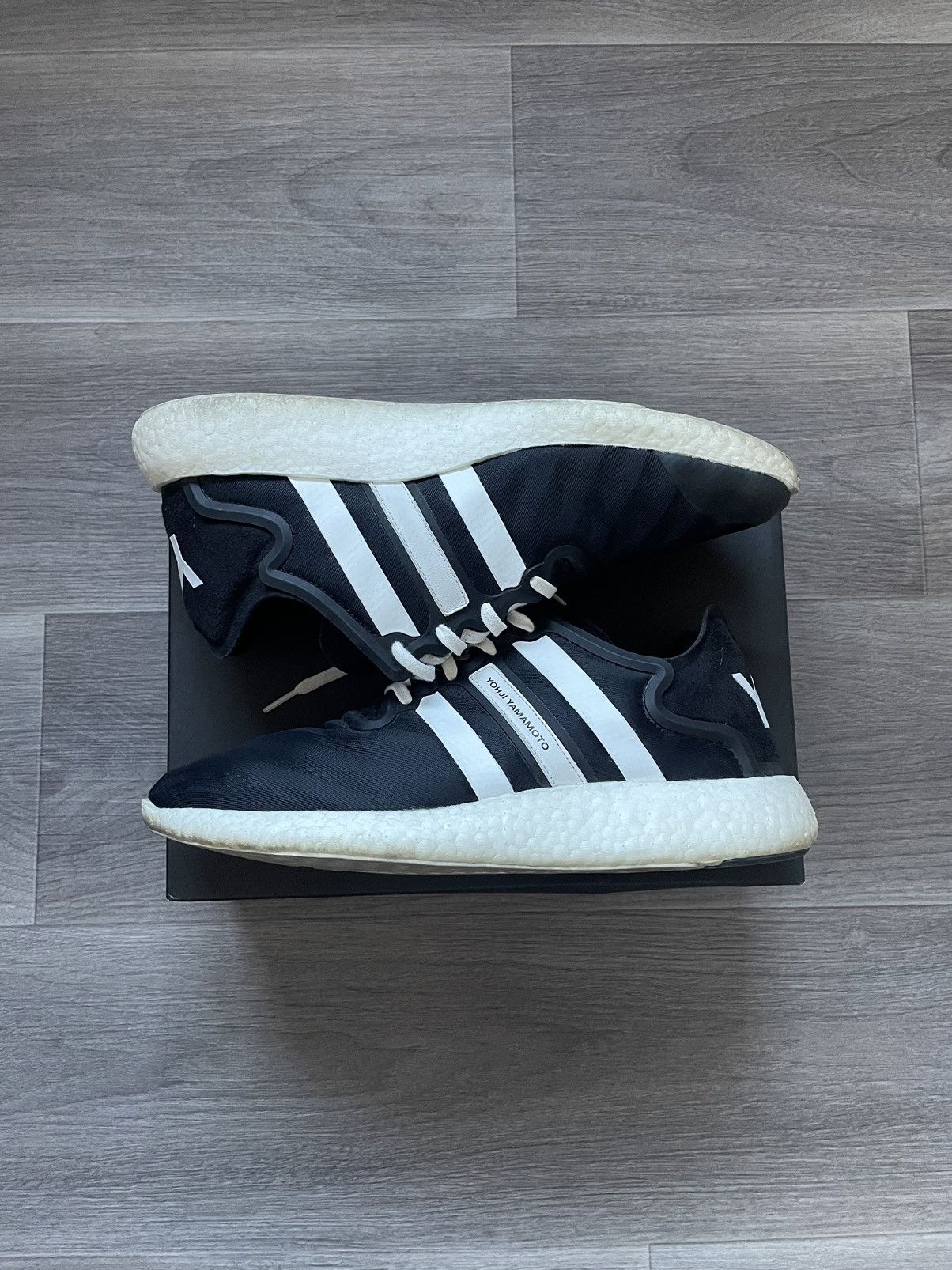 Y-3 Y-3 Yohji Run Size US 12 / EU 45 - 1 Thumbnail