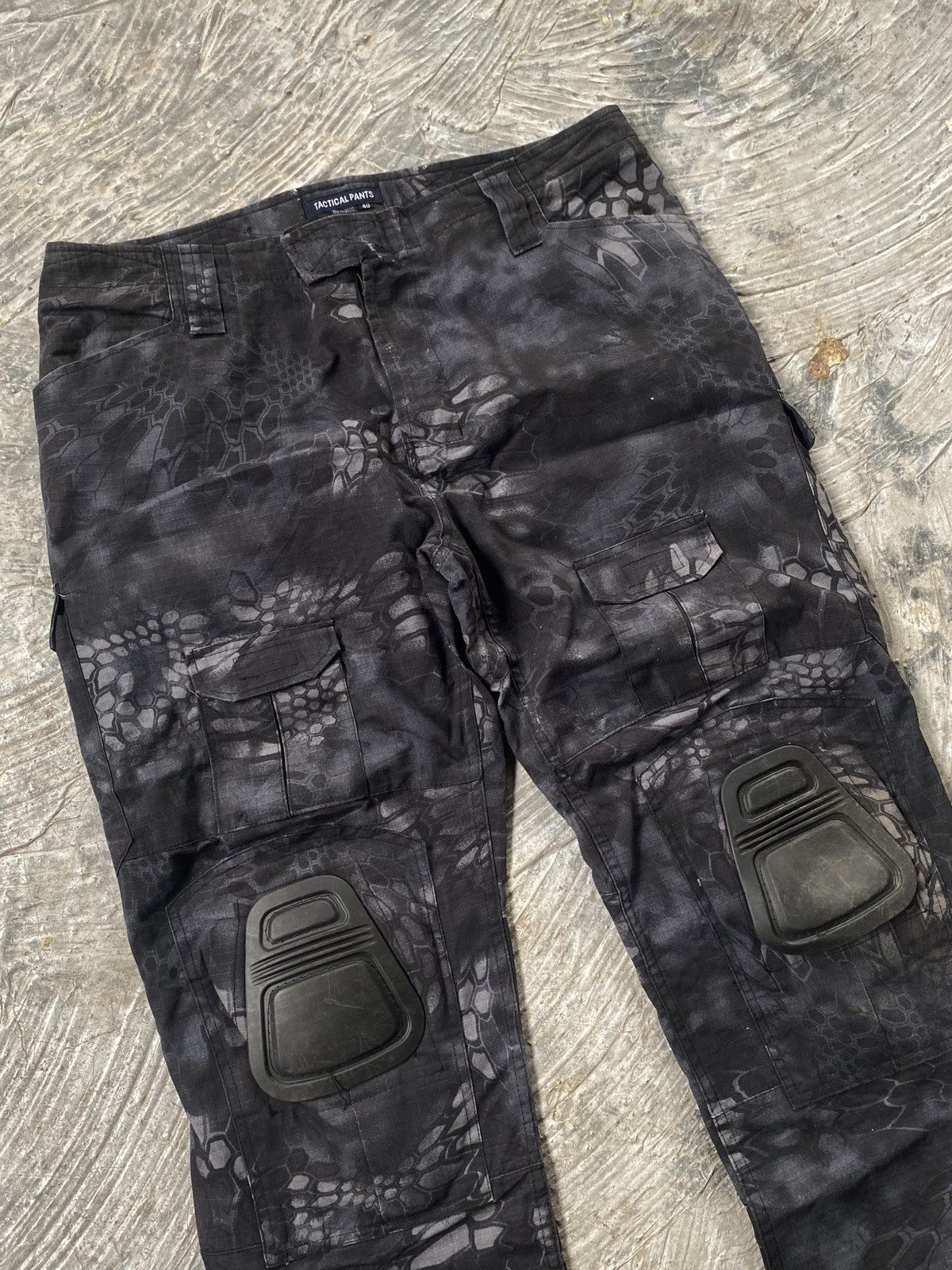 Image of Military Cargo Multipocket Tactical Pants in Grey, Men's (Size 38)