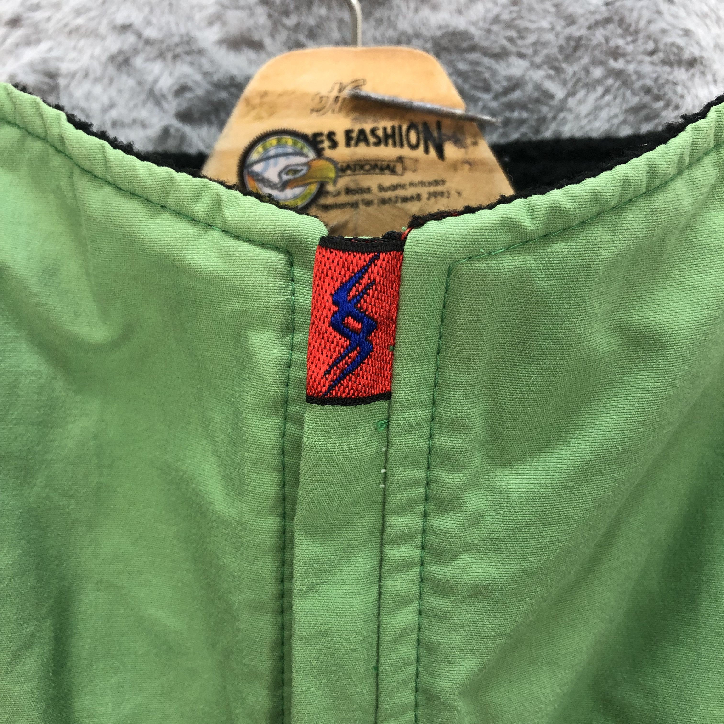 Other THE SNOWBOARD SHOP Ski Jacket Skiwear #5168-177 Size US S / EU 44-46 / 1 - 3 Thumbnail