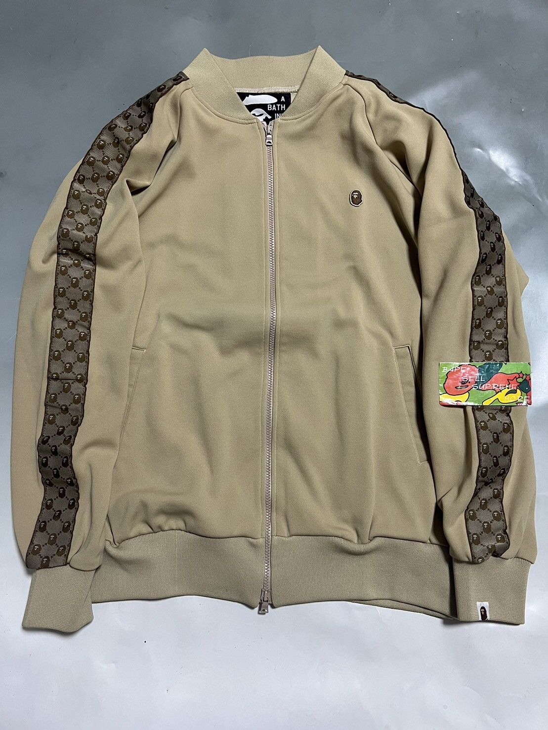 Bape BAPE jersey light brown Size US L / EU 52-54 / 3 - 1 Thumbnail