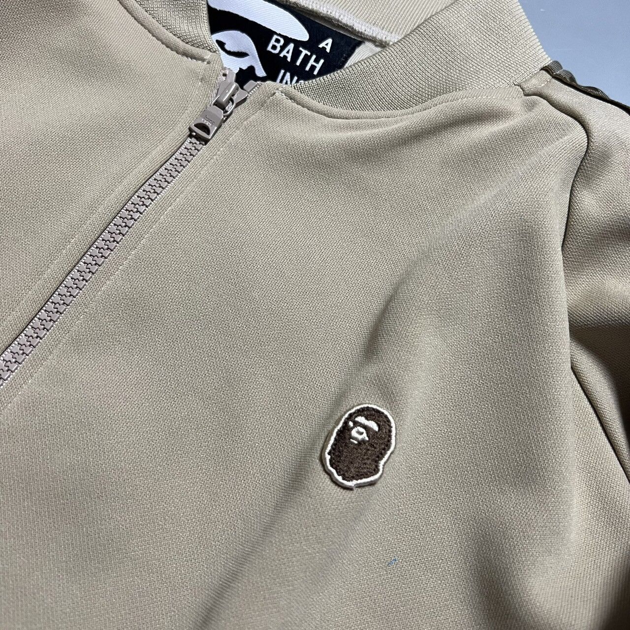 Bape BAPE jersey light brown Size US L / EU 52-54 / 3 - 3 Thumbnail