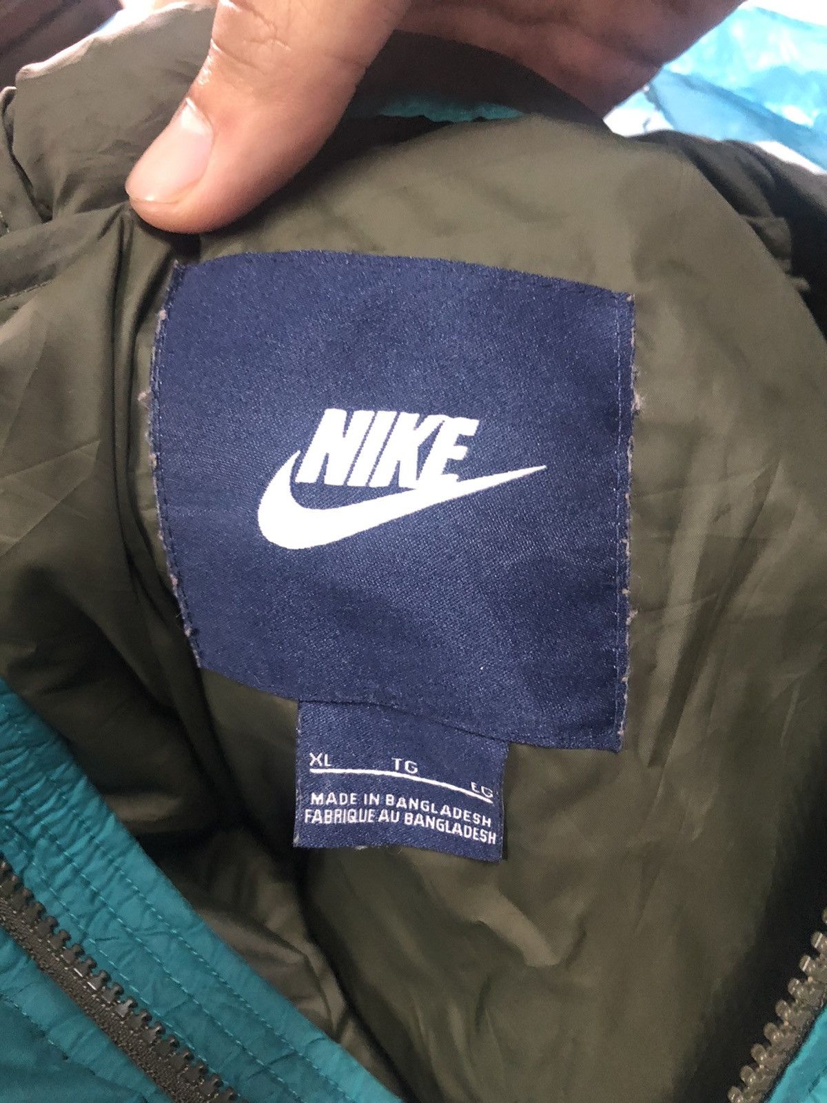 Nike Nike Small Swoosh Puffer Jacket Nice Colour Size US XL / EU 56 / 4 - 13 Thumbnail