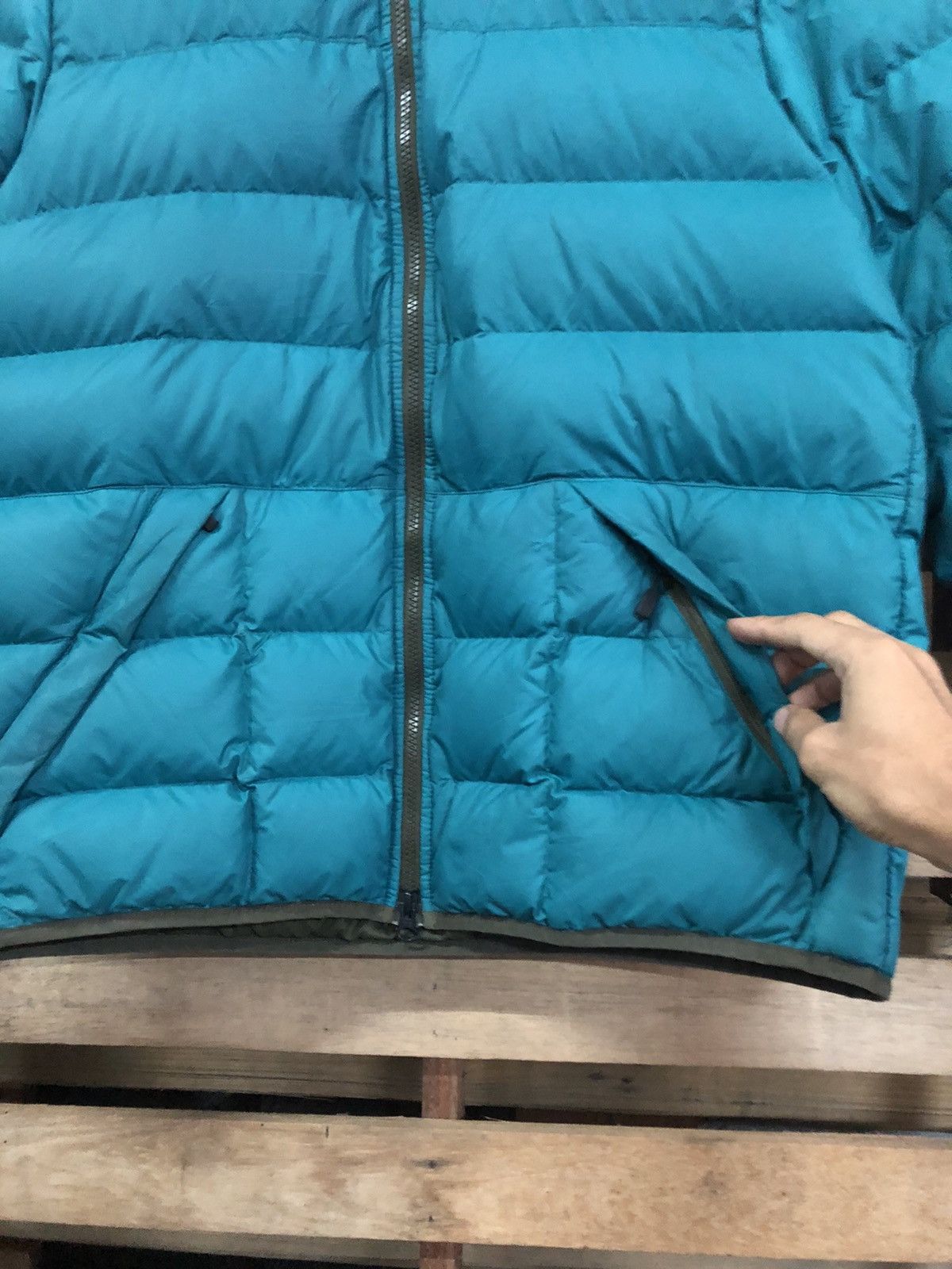 Nike Nike Small Swoosh Puffer Jacket Nice Colour Size US XL / EU 56 / 4 - 6 Thumbnail