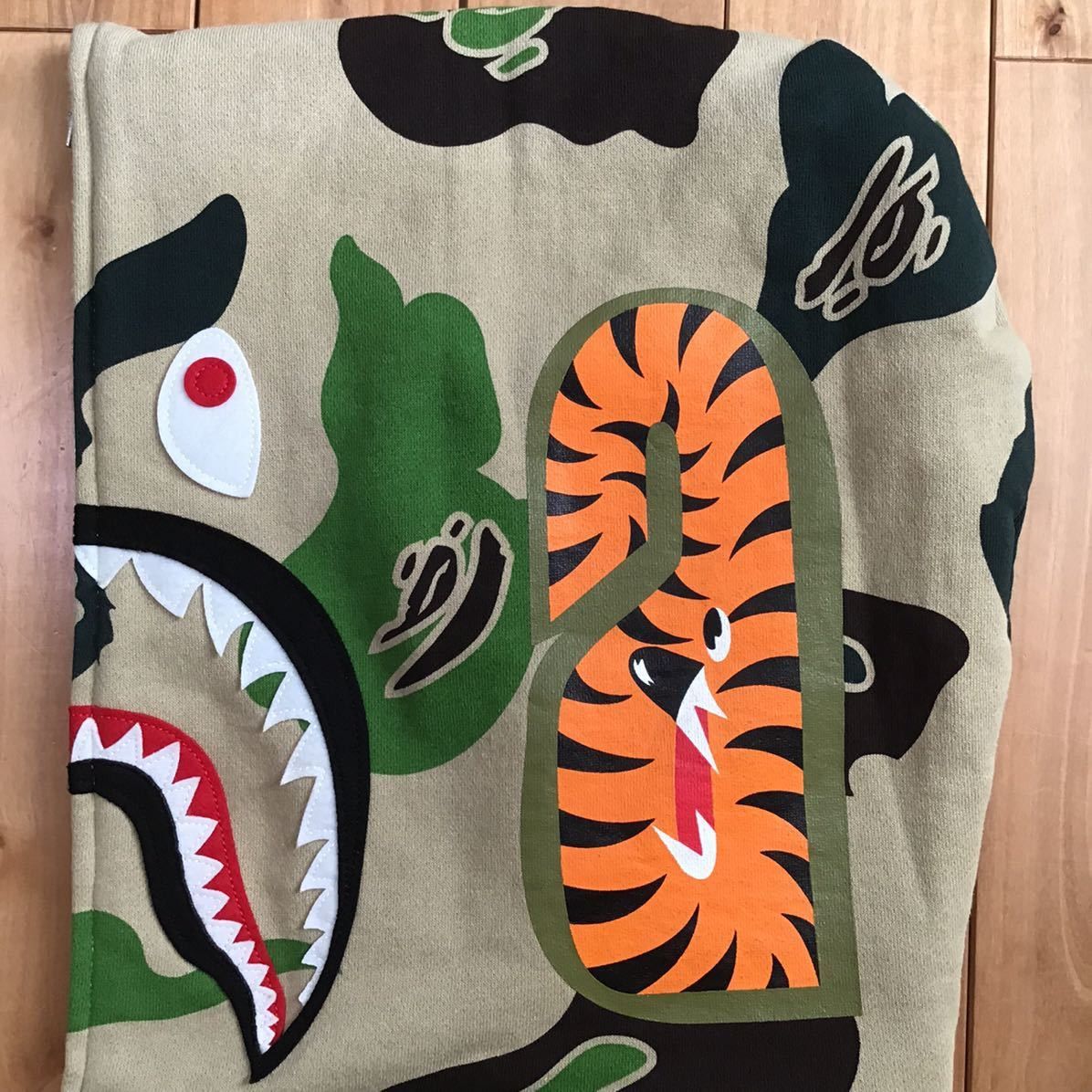 Bape BAPE Def camo shark full zip hoodie a bathing ape Size US XXL / EU 58 / 5 - 5 Thumbnail