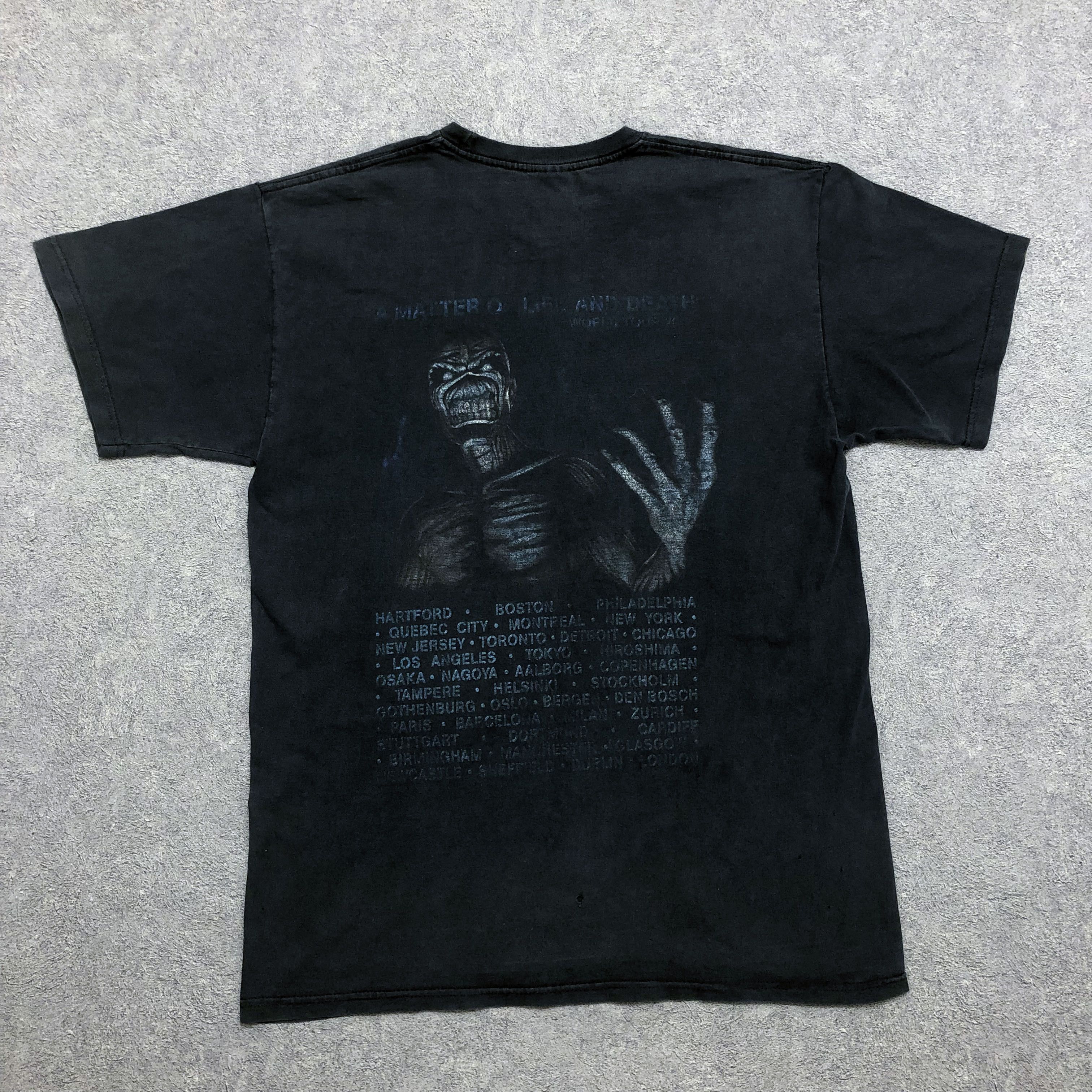 Band Tees 00s Iron Maiden Vintage Metal Band T Shirts Size US L / EU 52-54 / 3 - 2 Thumbnail