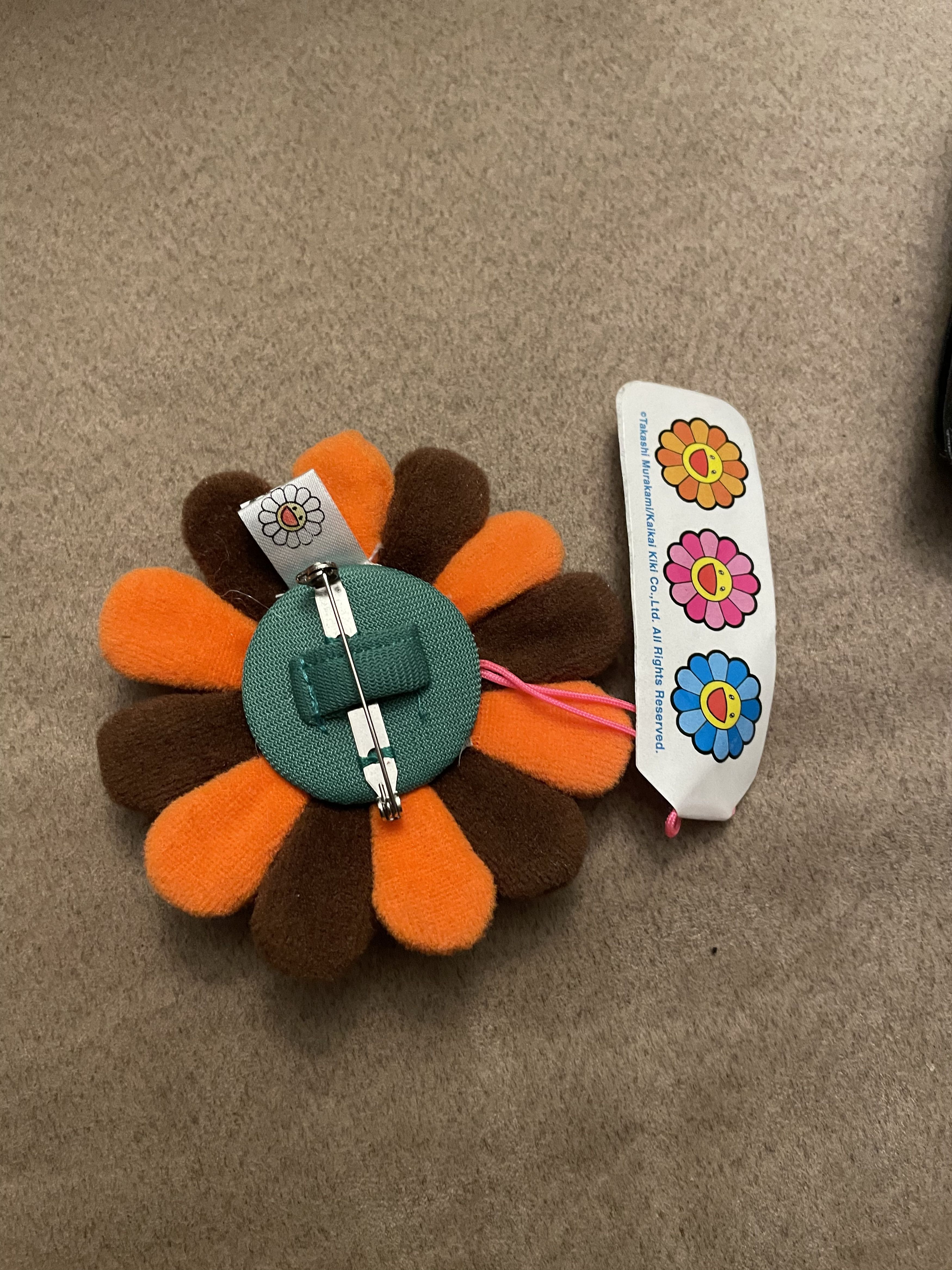 Takashi Murakami Murikami flower pin Size ONE SIZE - 2 Thumbnail