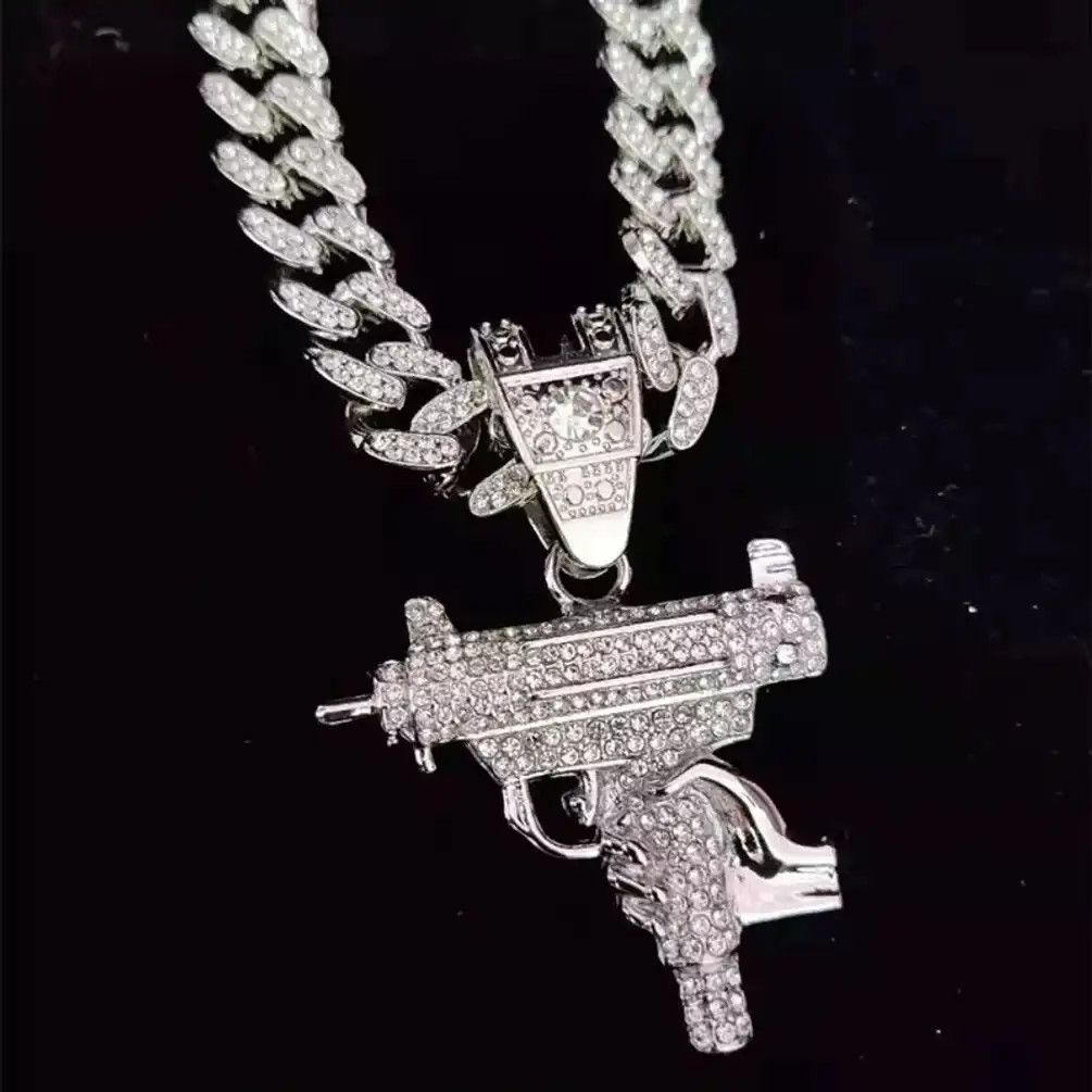 Jewelry Submachine Gun Uzi Pendant Necklace Size ONE SIZE - 2 Thumbnail