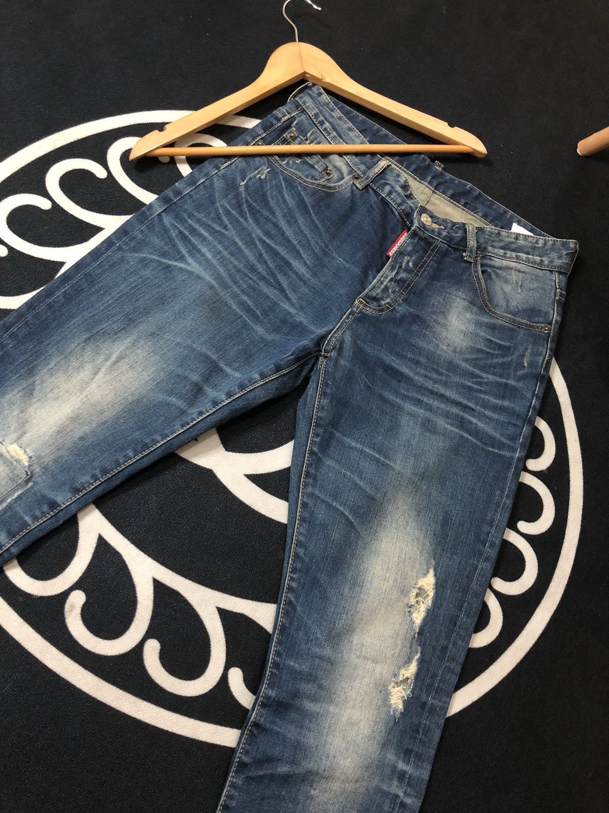Dsquared2 VINTAGE DSQUARED2 DISTRESSED DENIM JEANS Size US 31 - 2 Thumbnail