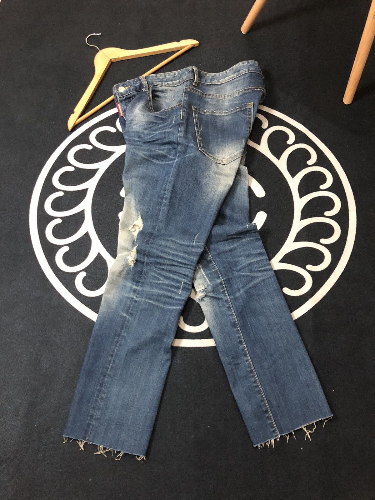 Dsquared2 VINTAGE DSQUARED2 DISTRESSED DENIM JEANS Size US 31 - 12 Thumbnail