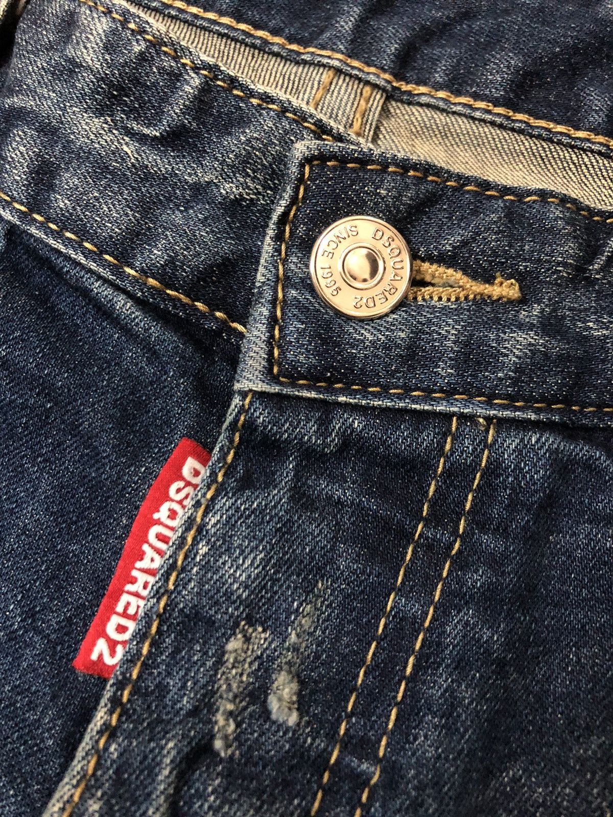 Dsquared2 VINTAGE DSQUARED2 DISTRESSED DENIM JEANS Size US 31 - 3 Thumbnail