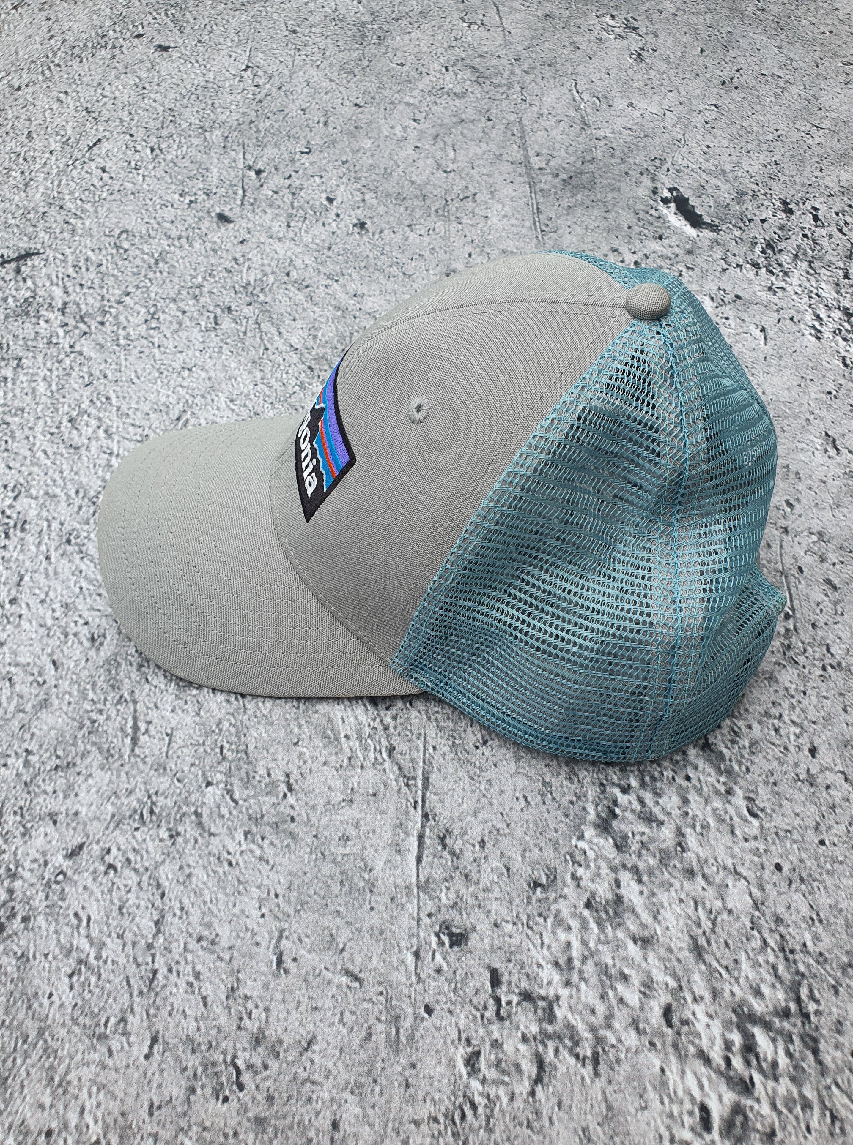 Patagonia Patagonia mesh snap back trucker hat embroidered logo Size ONE SIZE - 4 Thumbnail