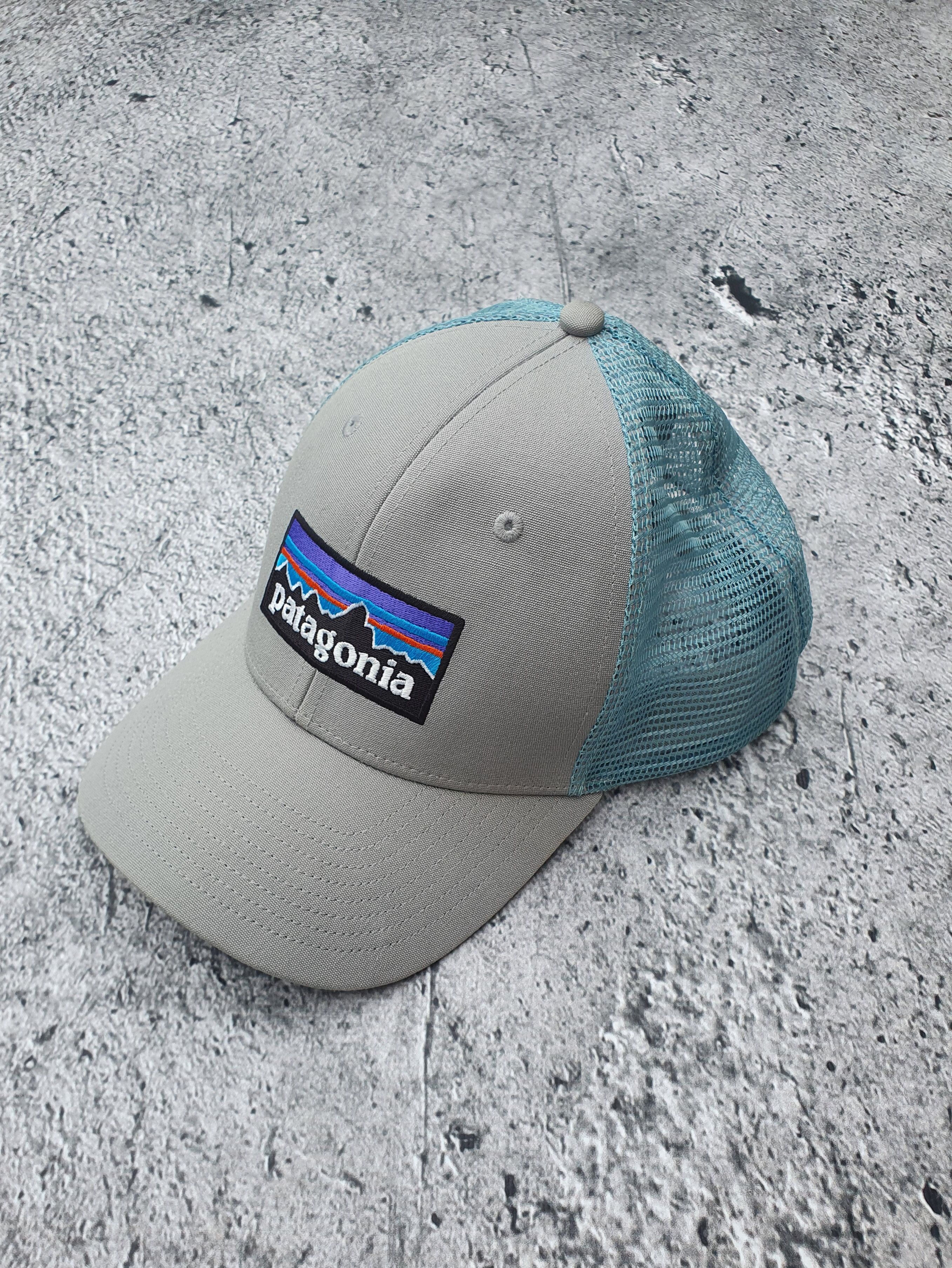 Patagonia Patagonia mesh snap back trucker hat embroidered logo Size ONE SIZE - 1 Thumbnail