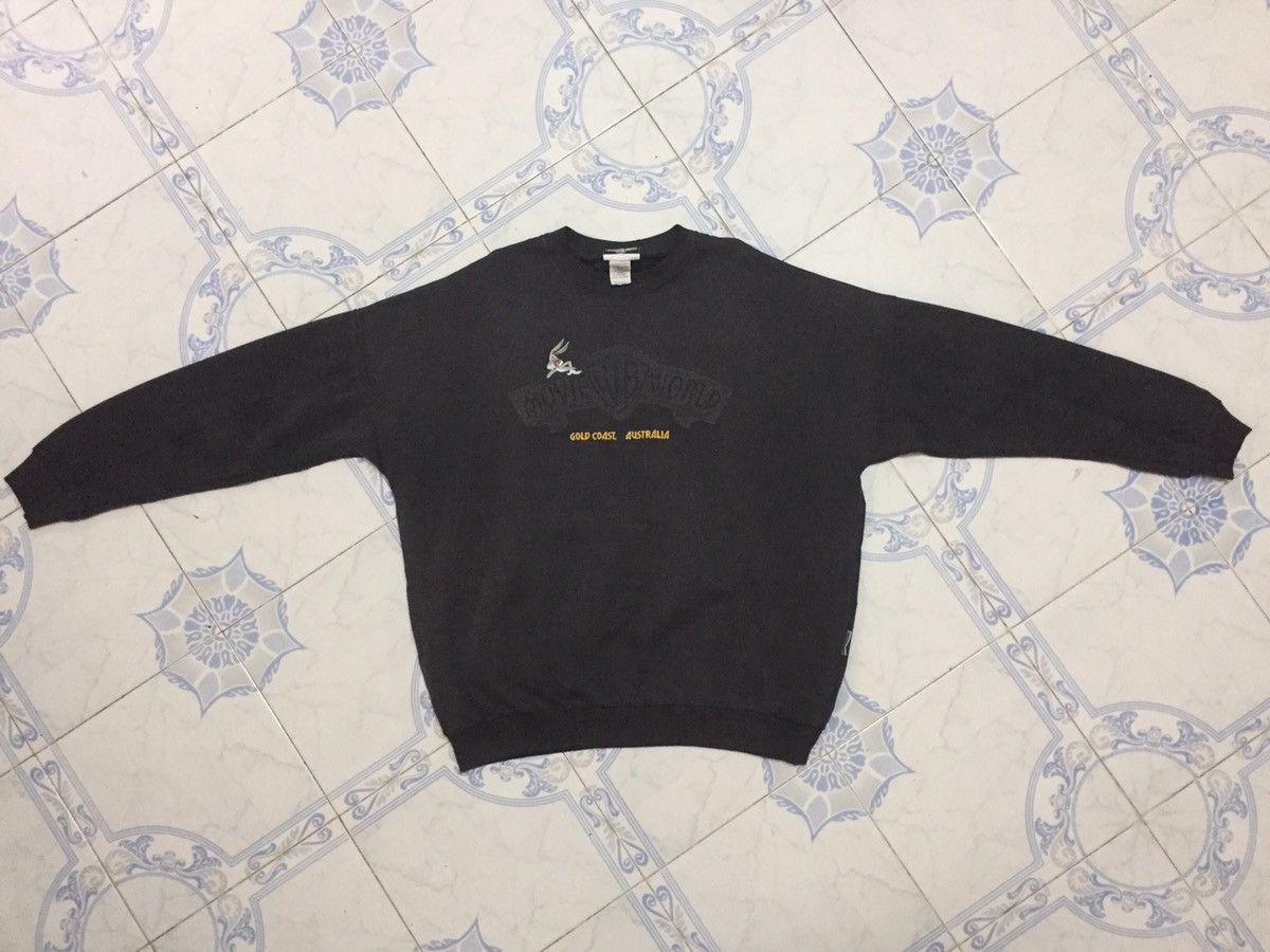 Vintage × Warner Bros 90s Vintage Bugs Bunny Movie World Gold Coast Sweatshirt Size US XL / EU 56 / 4 - 1 Thumbnail
