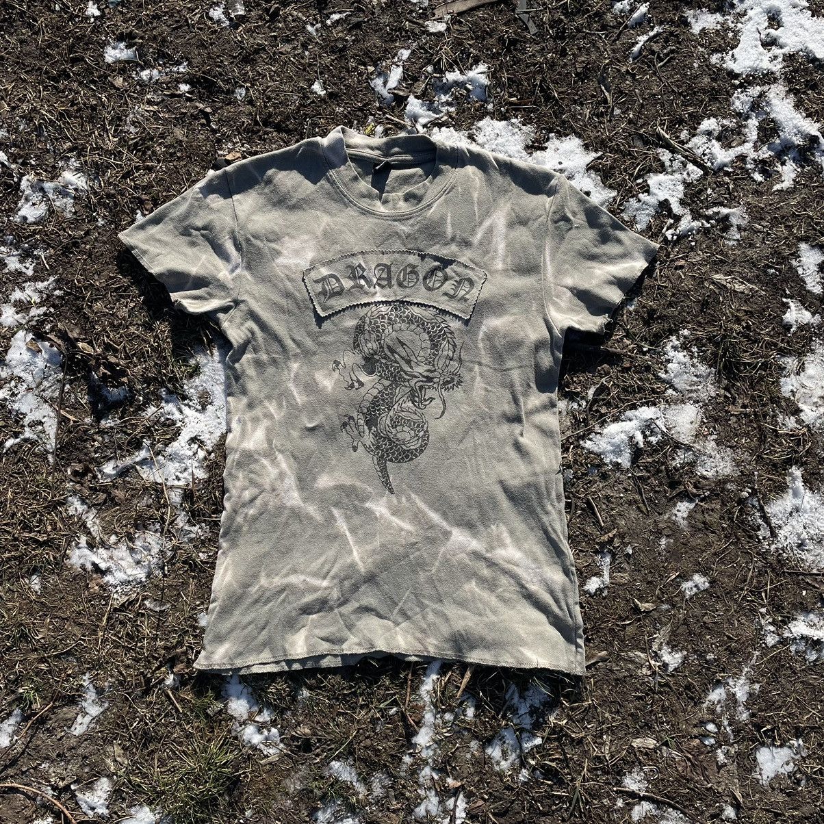 Vintage Vintage 90s Sun Faded Dragon Graphic Tee Grunge Japan Y2K S Size US S / EU 44-46 / 1 - 1 Thumbnail