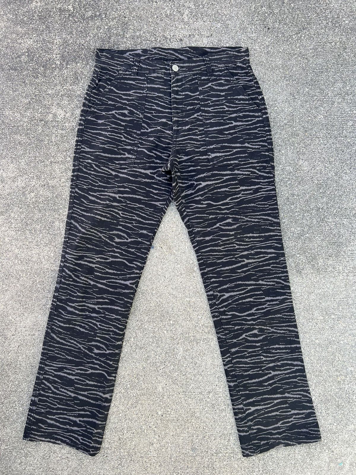 Vintage Vintage RIGHT-ON Japan Black Tiger Stripes Camo Fatigue Pant Size US 31 - 1 Thumbnail