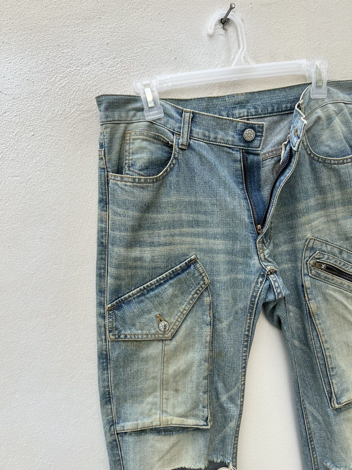 Vintage Vintage Ozone Rocks Japan Ripped Cargo Denim Trashed Jeans Size US 31 - 9 Thumbnail