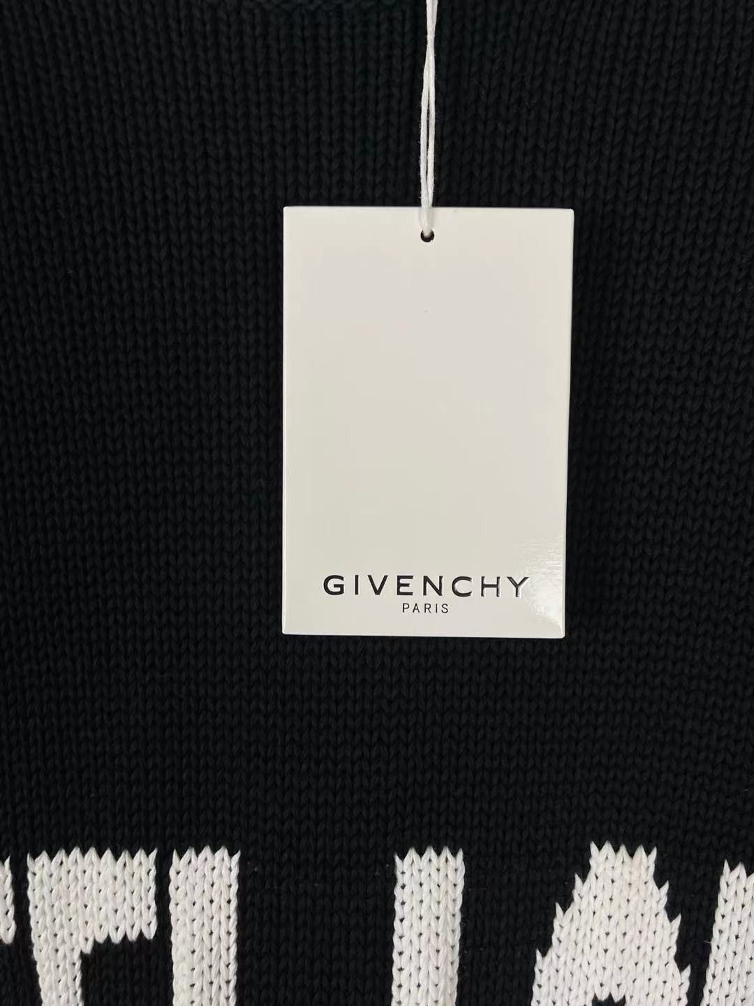 Givenchy Givenchy I feel love distressed sweater Size US XS / EU 42 / 0 - 3 Thumbnail