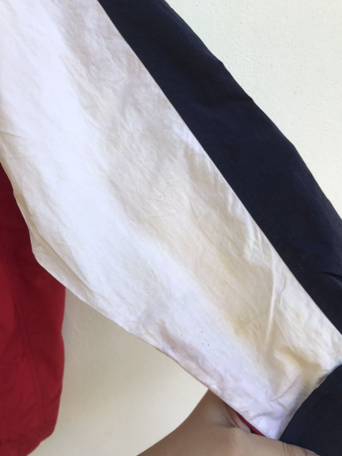 Tommy Hilfiger × Vintage Vintage 90s Tommy Hilfiger USA Big Logo Windbreaker Size US L / EU 52-54 / 3 - 15 Thumbnail