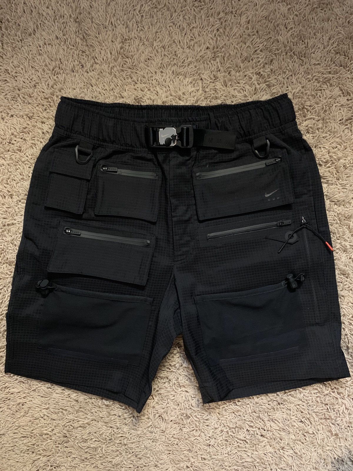 Alyx × MMW × Nike Nike MMW Hybrid 2 in 1 Shorts Size Small Size US 29 - 3 Thumbnail