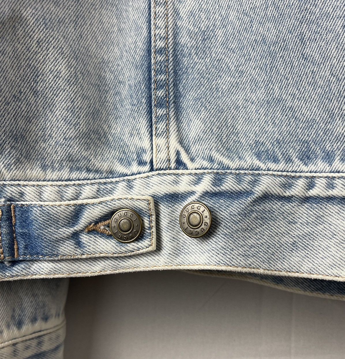 Gucci Gucci angry cat love logo embroidered denim jacket Size US S / EU 44-46 / 1 - 4 Thumbnail