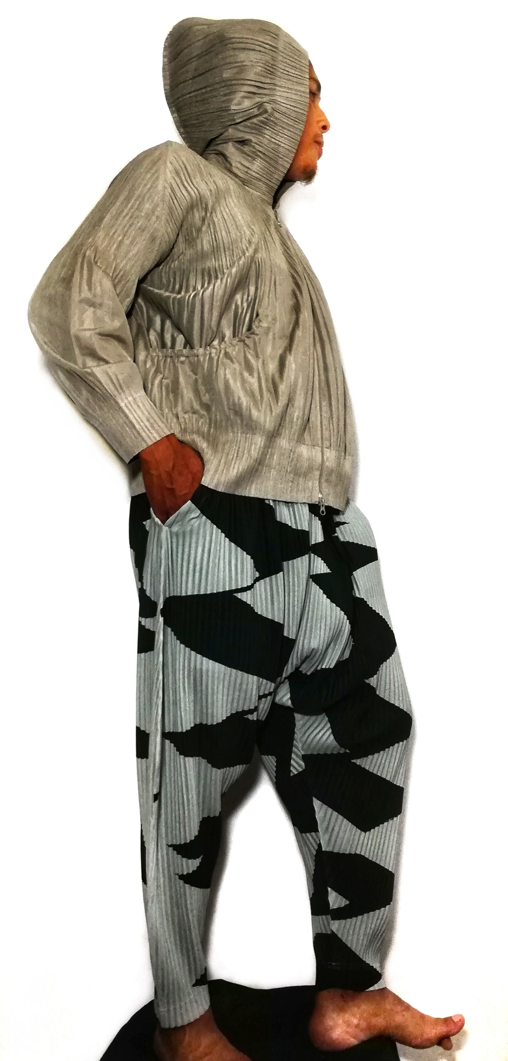 Issey Miyake 🔥Sample Archival Iconic Pleated Balloon Trousers Pants🔥 Size US 32 / EU 48 - 12 Thumbnail