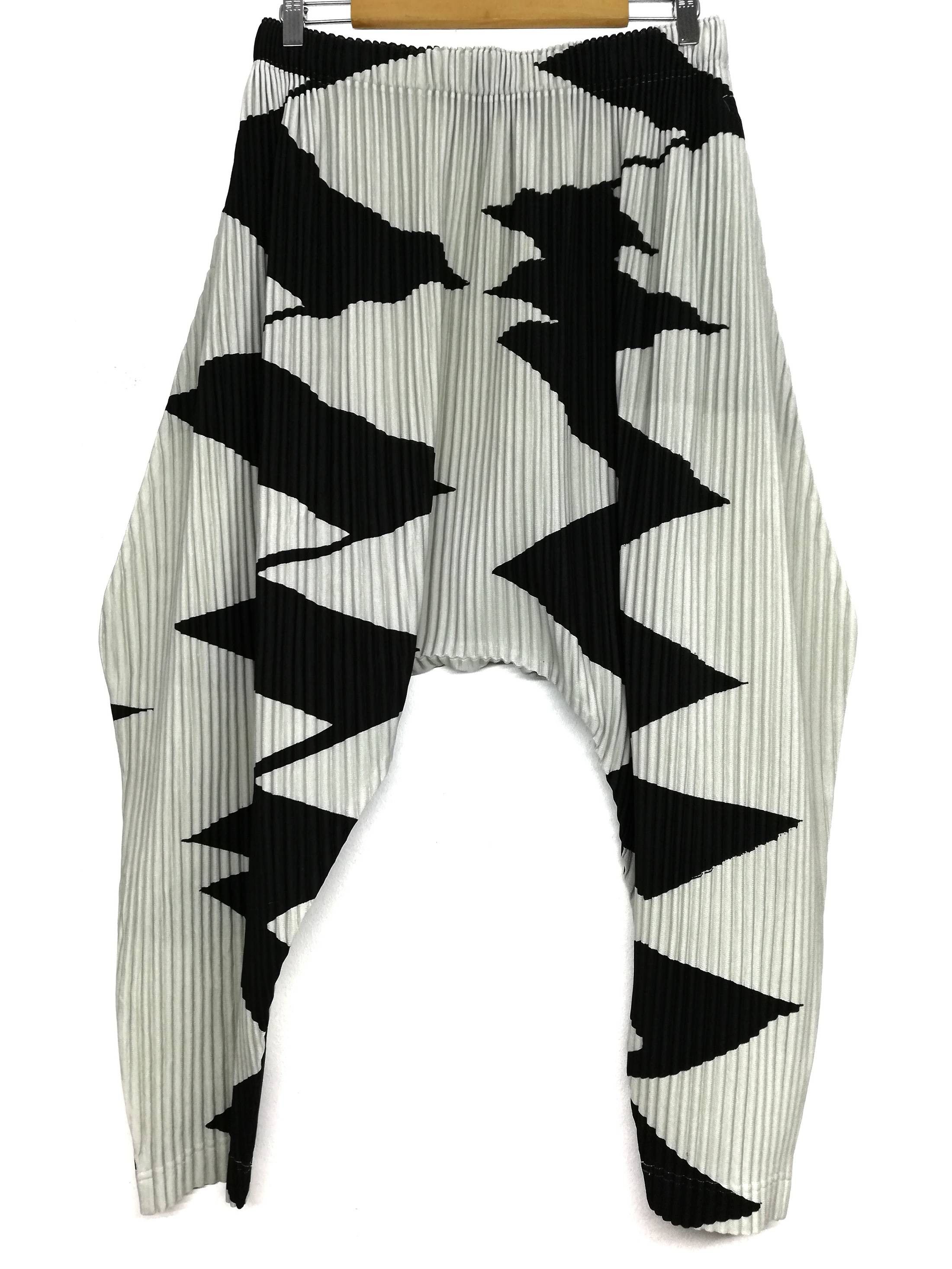 Issey Miyake 🔥Sample Archival Iconic Pleated Balloon Trousers Pants🔥 Size US 32 / EU 48 - 2 Thumbnail