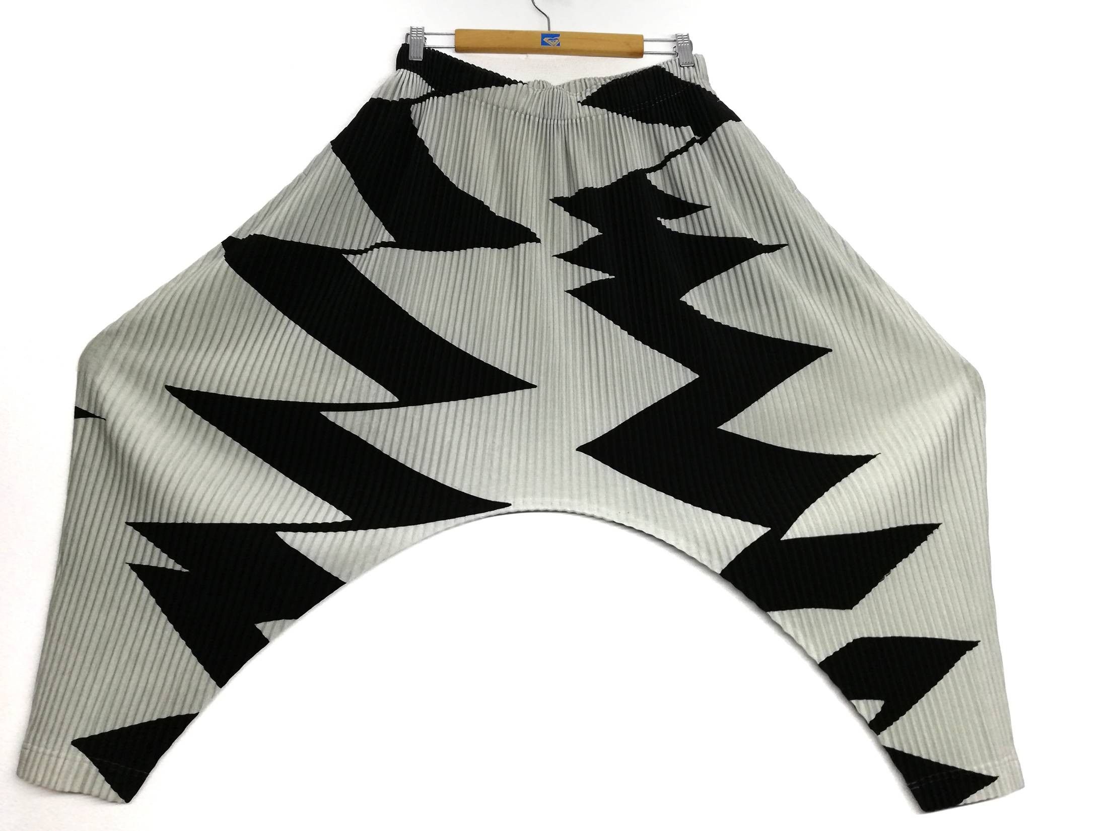 Issey Miyake 🔥Sample Archival Iconic Pleated Balloon Trousers Pants🔥 Size US 32 / EU 48 - 7 Thumbnail