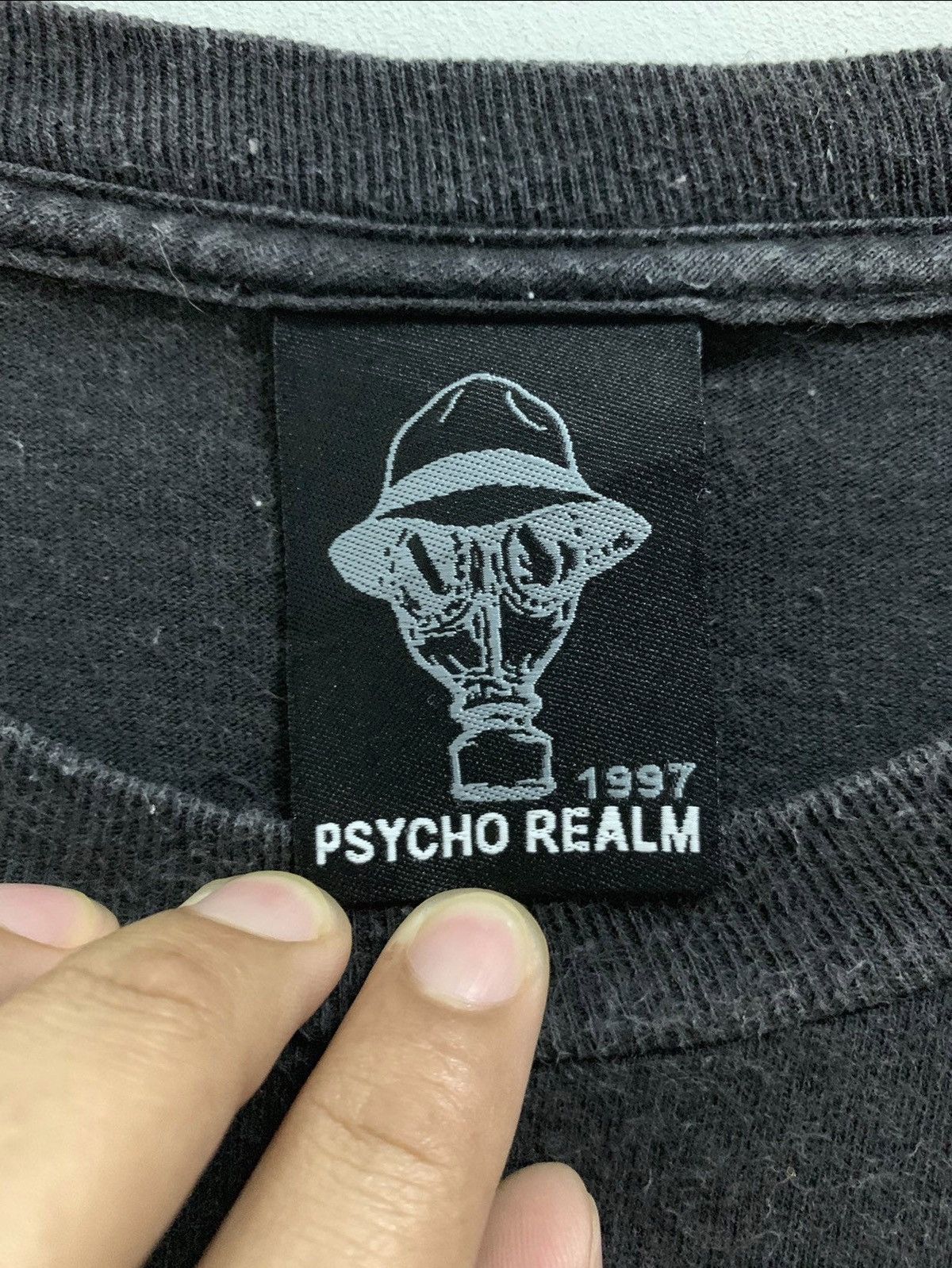 Expert Horror 🔥RARE 90s The Psycho Realm Gas Mask CD Sick Jacken Shirts Size US L / EU 52-54 / 3 - 3 Thumbnail
