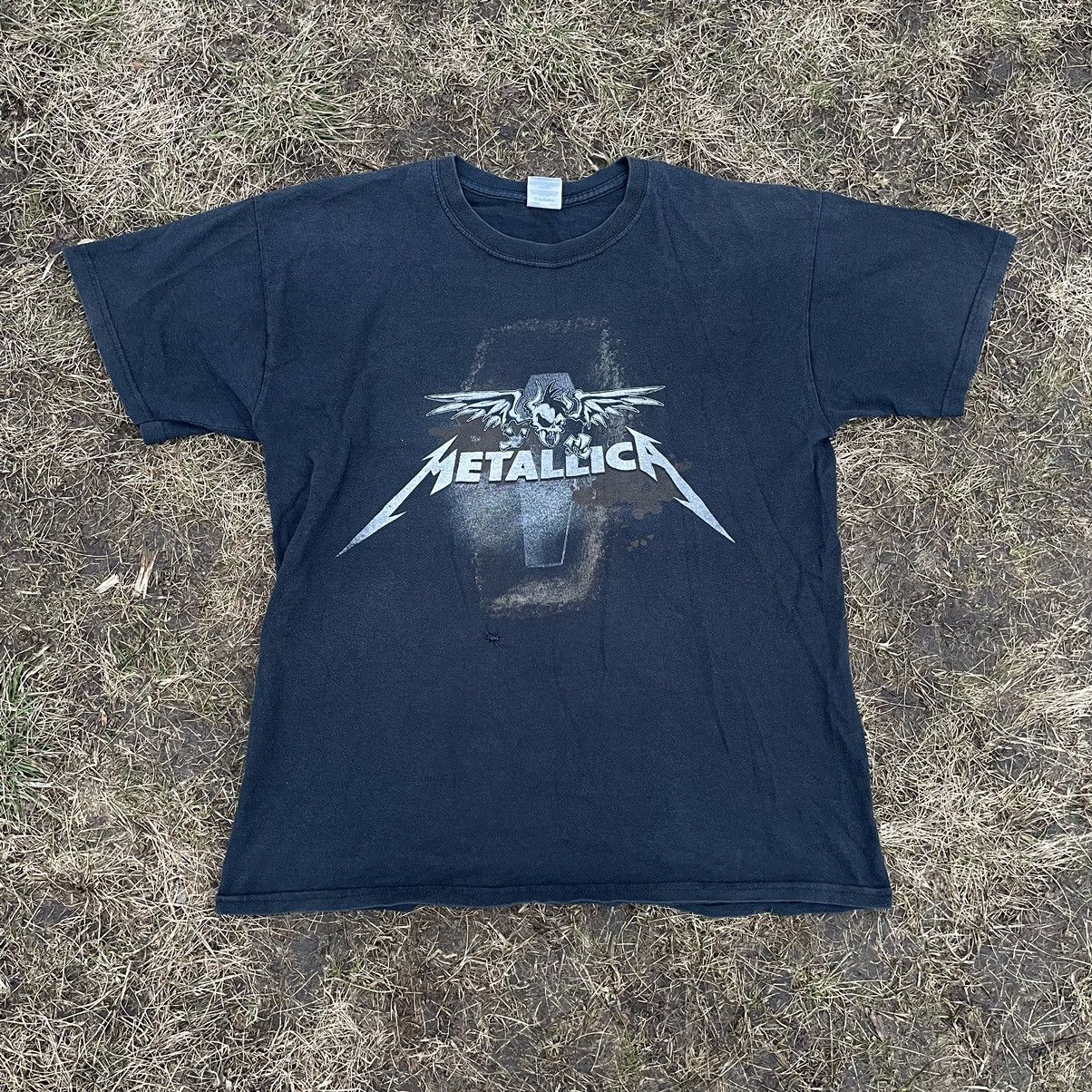 Vintage Vintage 90s Metallica Band Tee Sun Faded Grunge Boxy Logo XL Size US XL / EU 56 / 4 - 1 Thumbnail