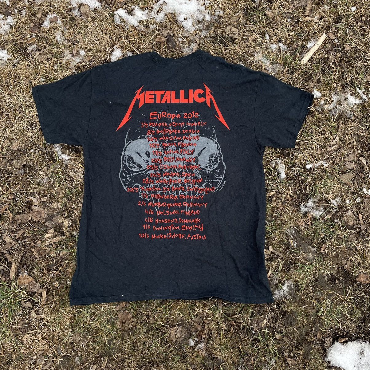 Vintage Vintage 90s Metallica Skull Graphic Band Tee Grunge Slim L Size US L / EU 52-54 / 3 - 6 Thumbnail