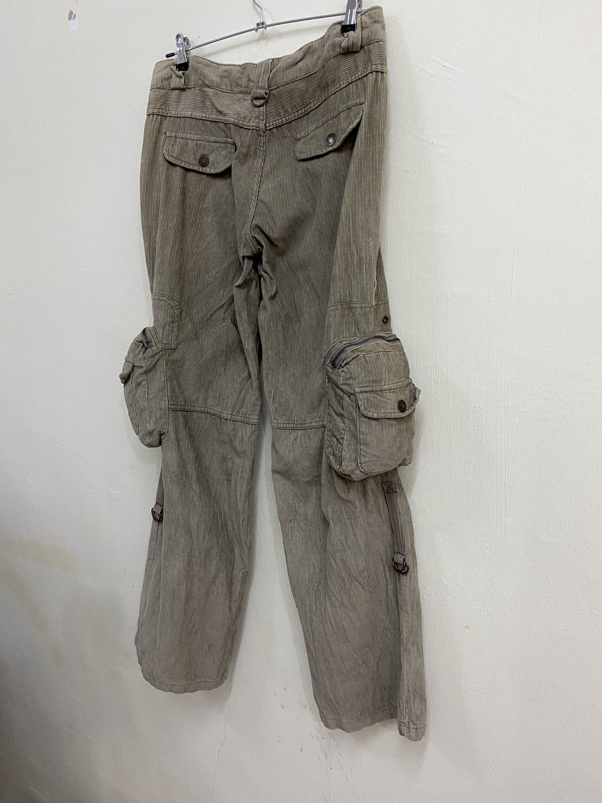 Other 🔥RARE Japanese Brand Corduroy Cargo Pants Size US 31 - 8 Thumbnail