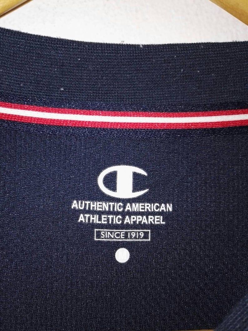 Champion 🔥STEALS🔥 Champion Big Logo Tshirt Saiz Medium Size US M / EU 48-50 / 2 - 4 Thumbnail
