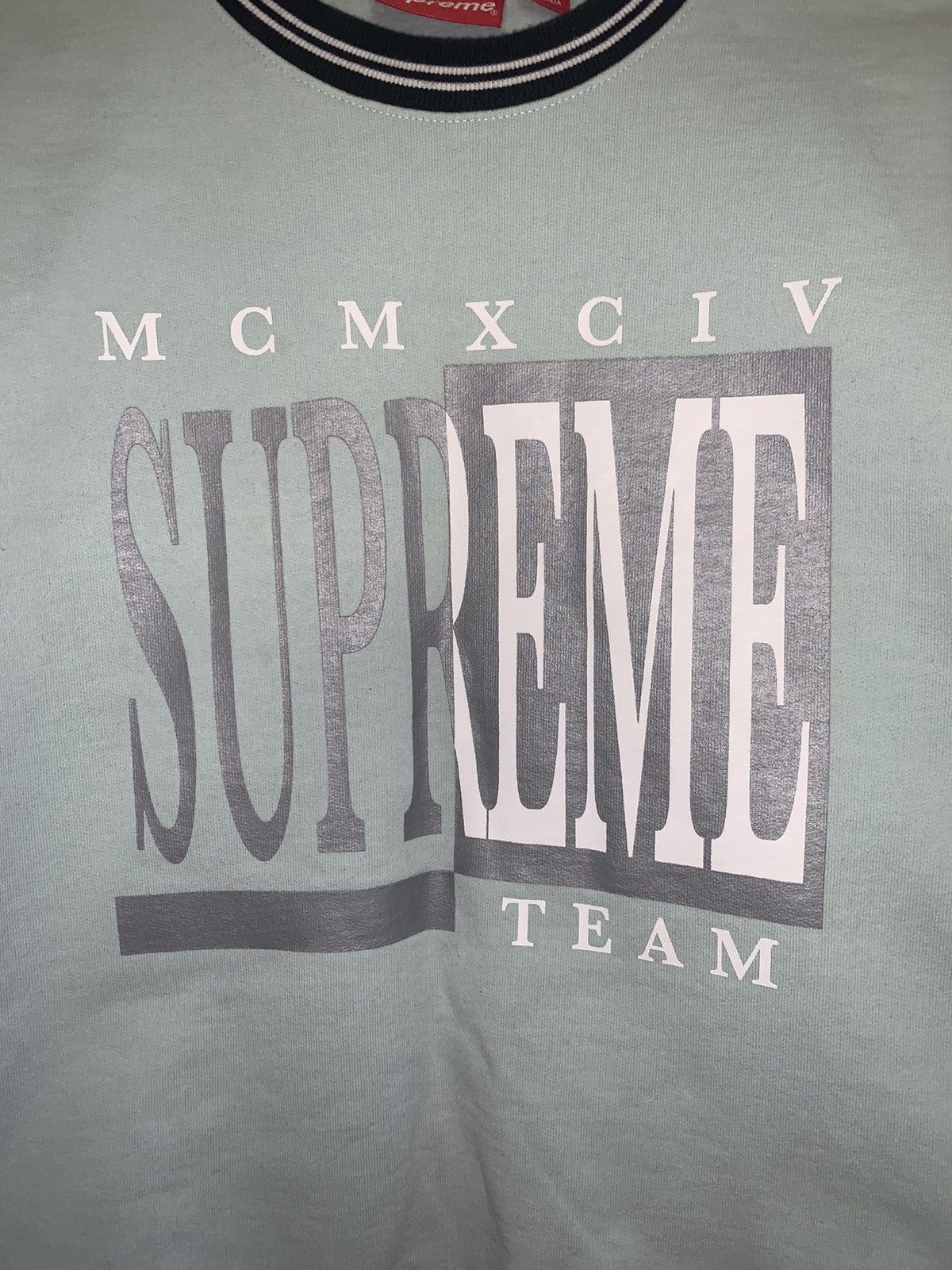 Supreme RARE FW17 Supreme sweatshirt ice blue Size US L / EU 52-54 / 3 - 7 Thumbnail