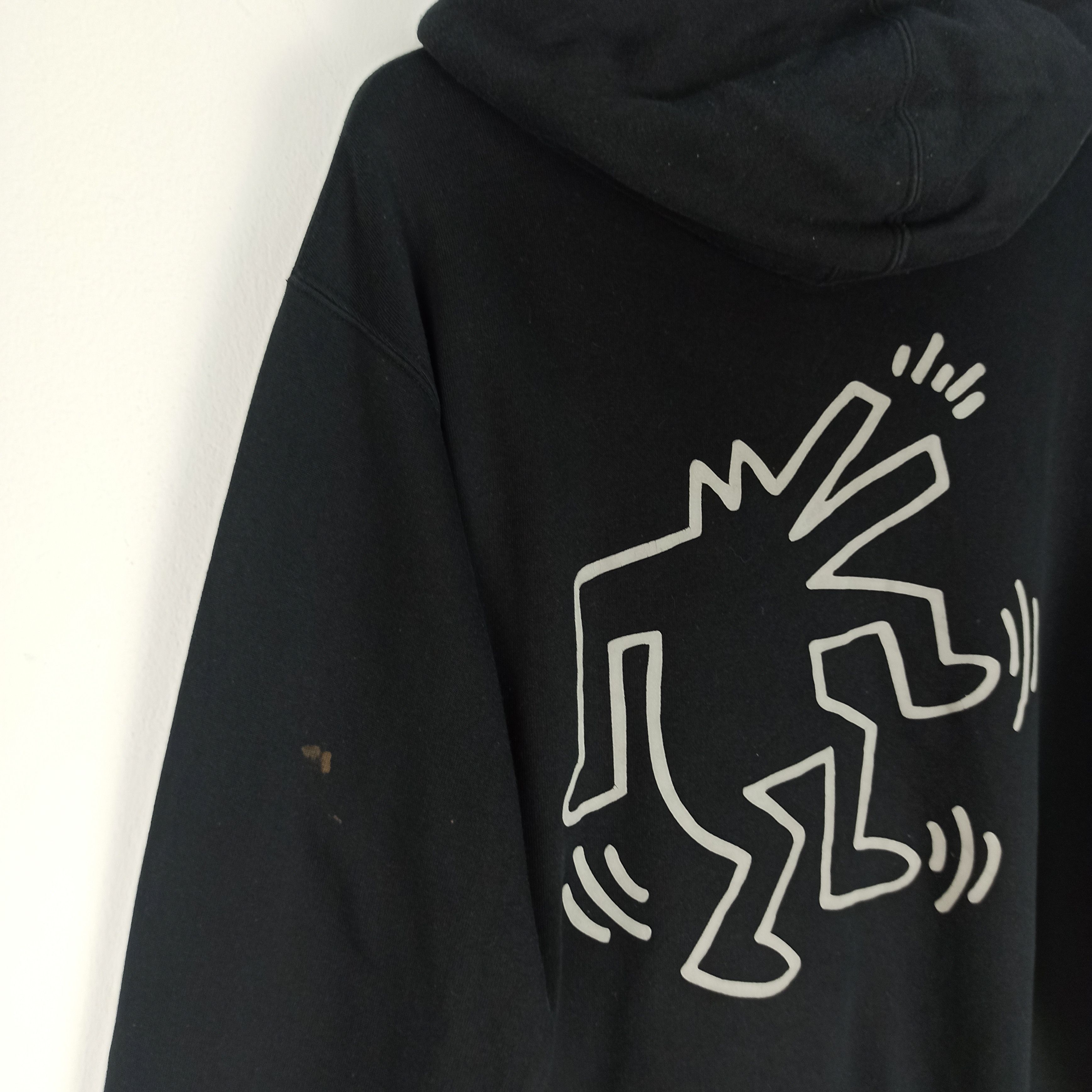 Keith Haring Distressed Rare Keith Haring Big Logo Spell Out Hoodie Size US L / EU 52-54 / 3 - 2 Thumbnail