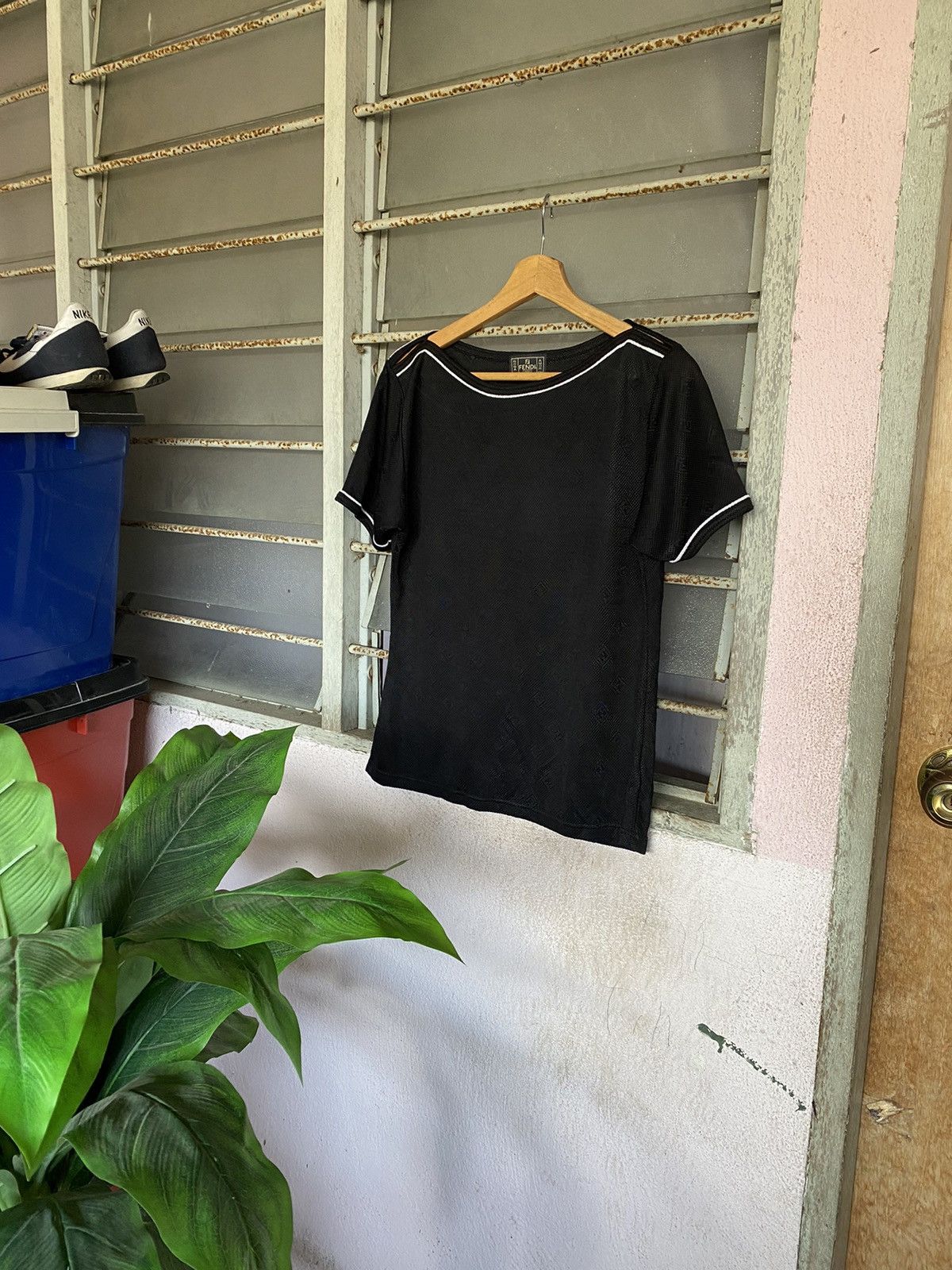 Fendi SS Fendi Monogram Crop Tees Size S / US 4 / IT 40 - 1 Thumbnail