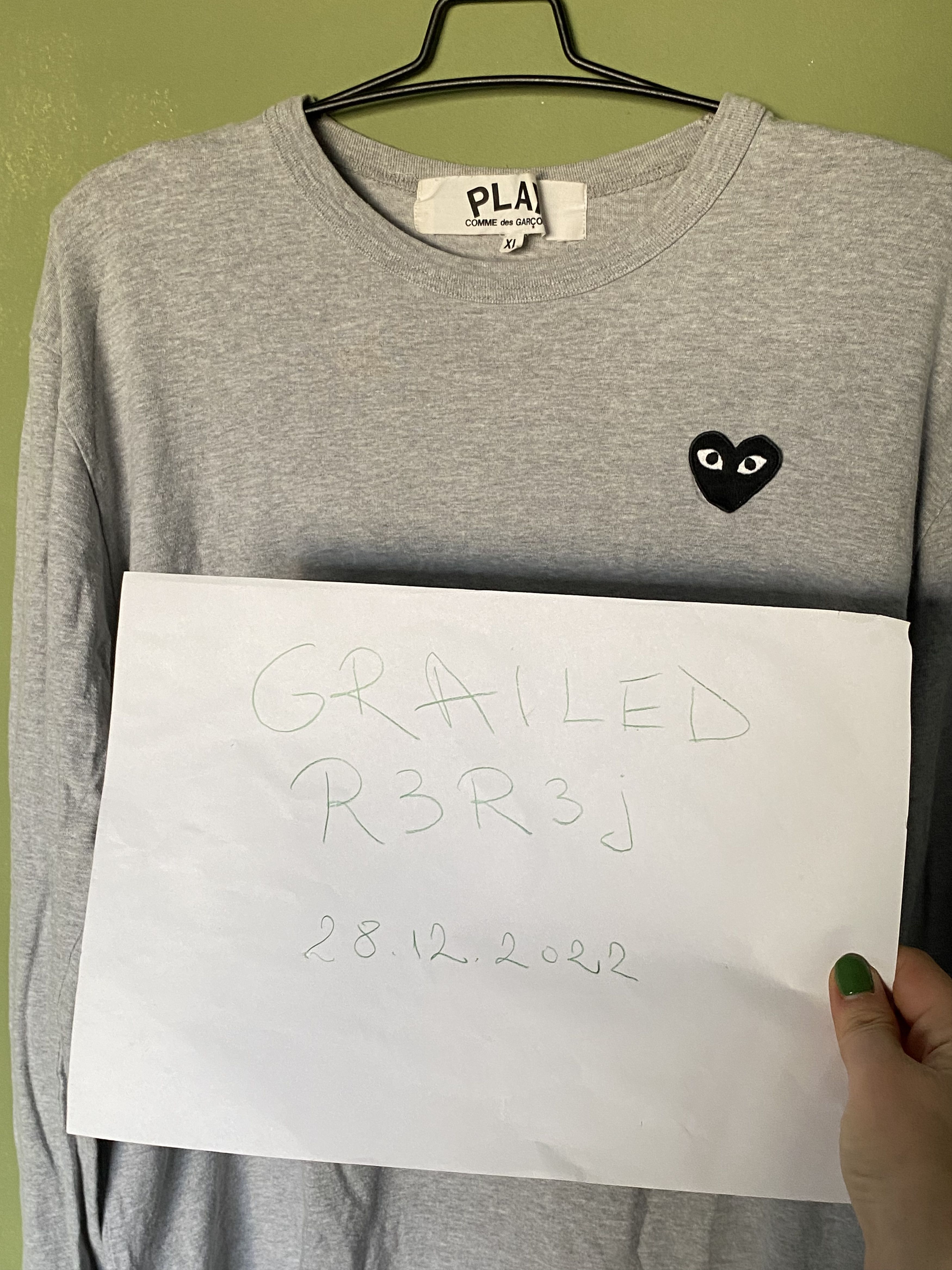 Comme des Garcons Comme des Garcons Play Long Sleeve T-Shirt Size US XL / EU 56 / 4 - 7 Thumbnail