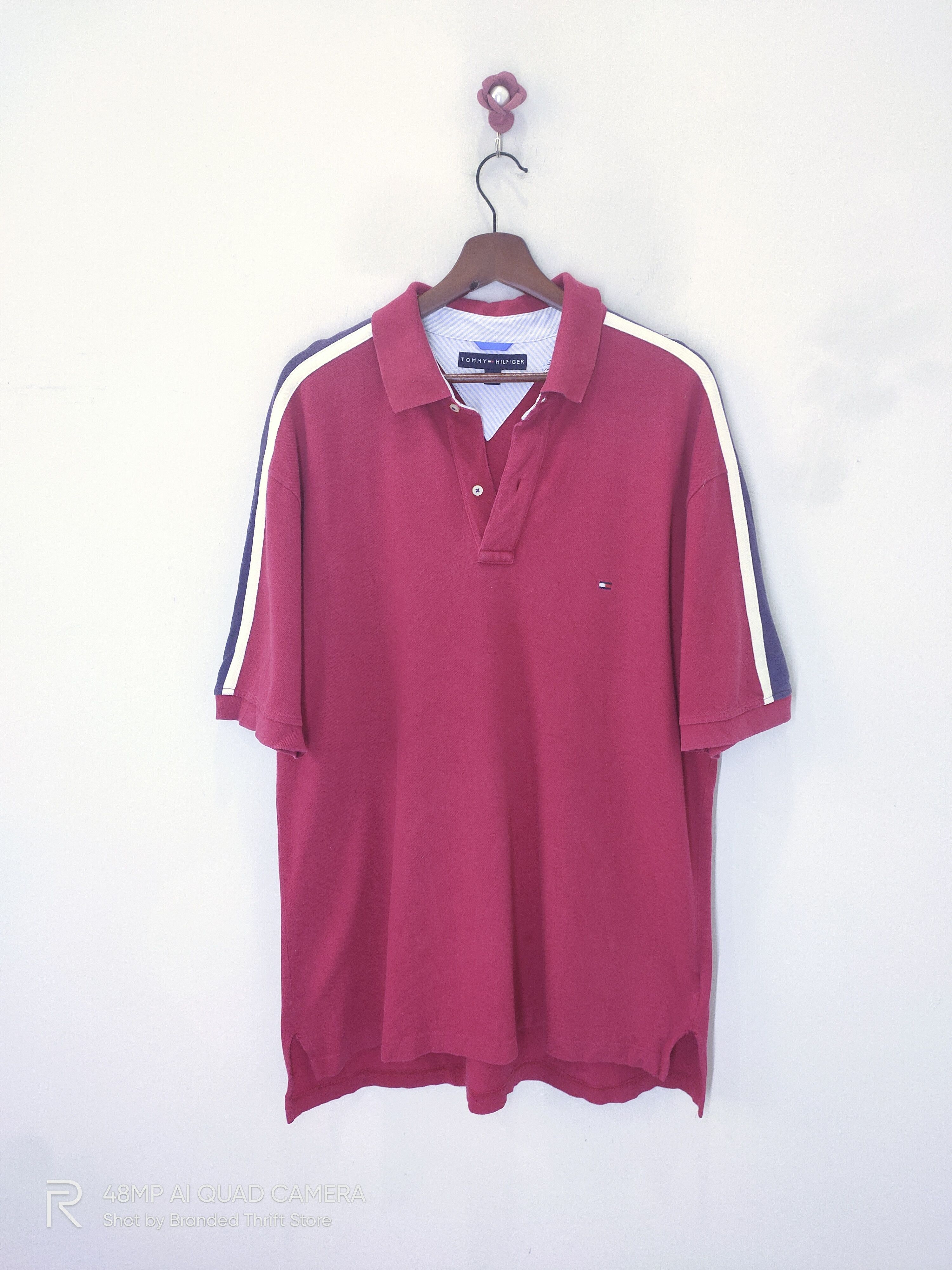 Tommy Hilfiger × Vintage Vintage TOMMY HILFIGER Shoulder Striped ButtonUp Polo Shirt Size US L / EU 52-54 / 3 - 1 Thumbnail
